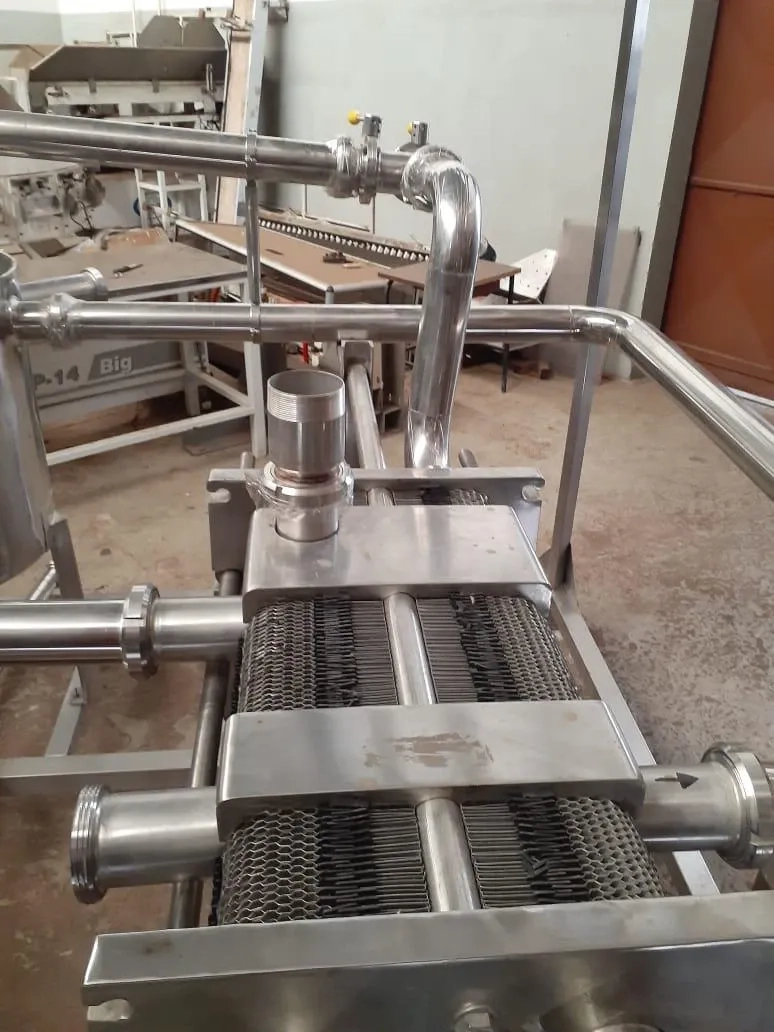 pasteurizador-de-placas-capacidade-5-mil-a-10-mil-litros-h-west-equipamentos