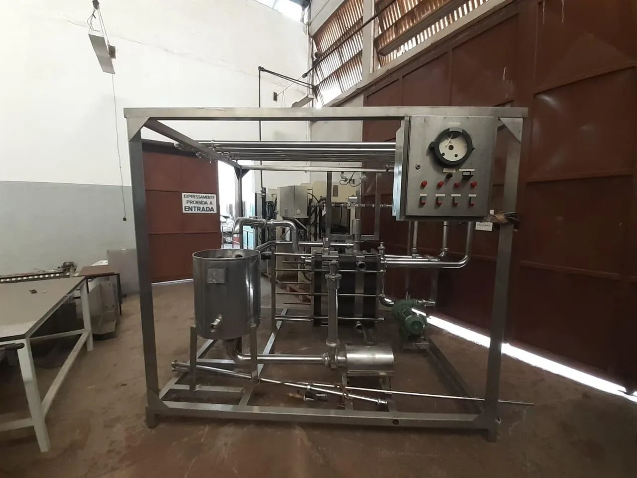 pasteurizador-de-placas-capacidade-5-mil-a-10-mil-litros-h-west-equipamentos