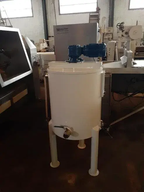 tanque-de-derretimento-de-chocolates-80-litros-1190