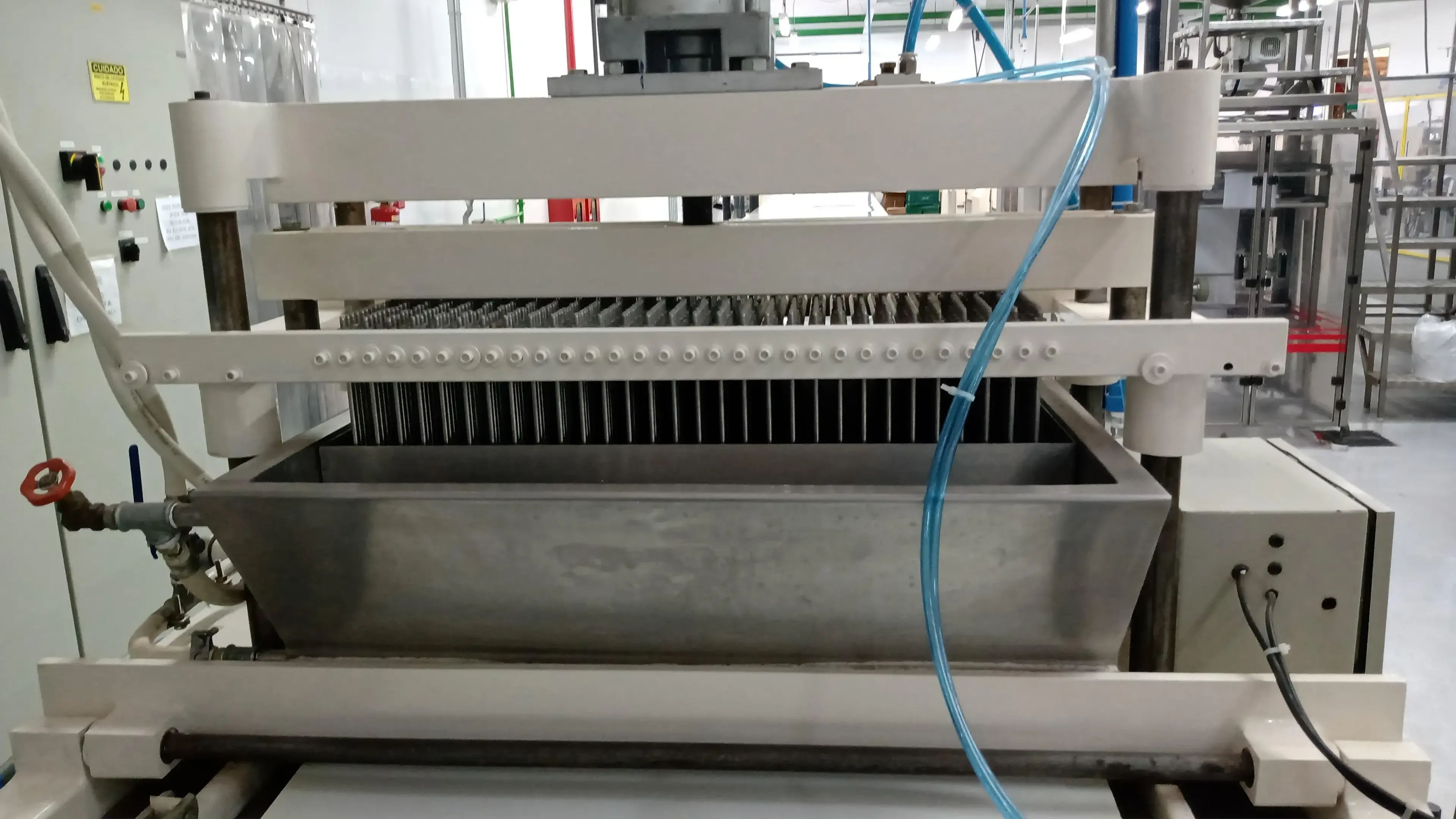 linha-de-gotas-de-chocolates-capacidade-400-kg-h