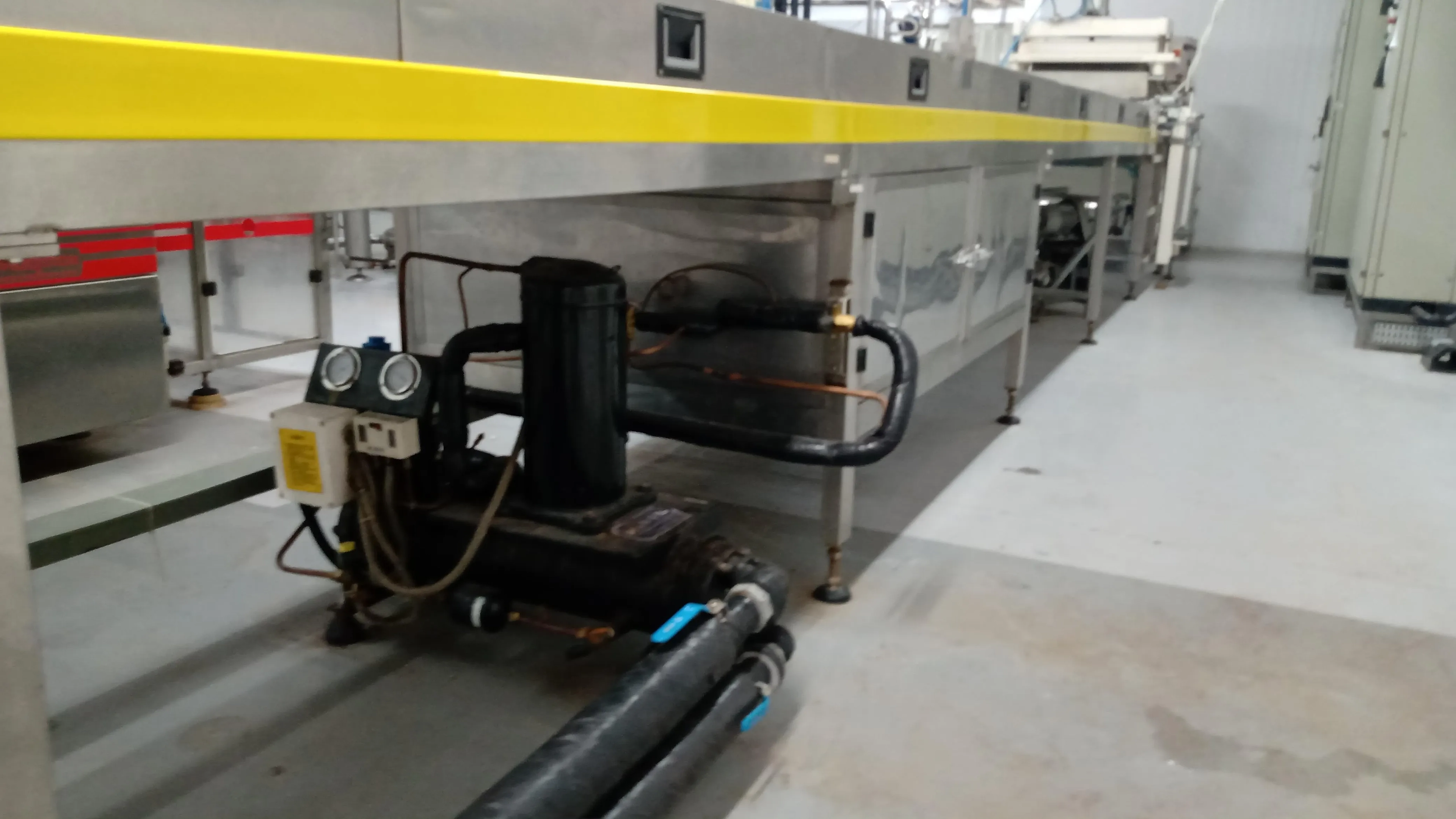 linha-de-gotas-de-chocolates-capacidade-400-kg-h