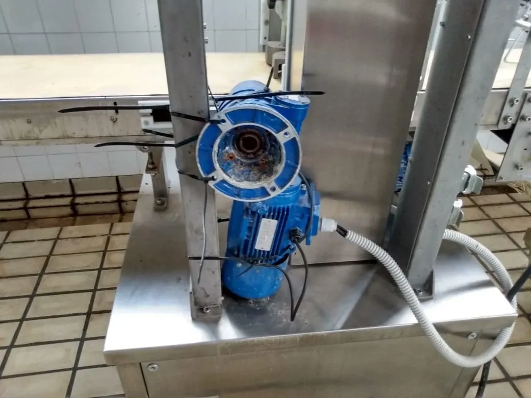 formadora-de-empanadas-metalurgica-omar-vazquez