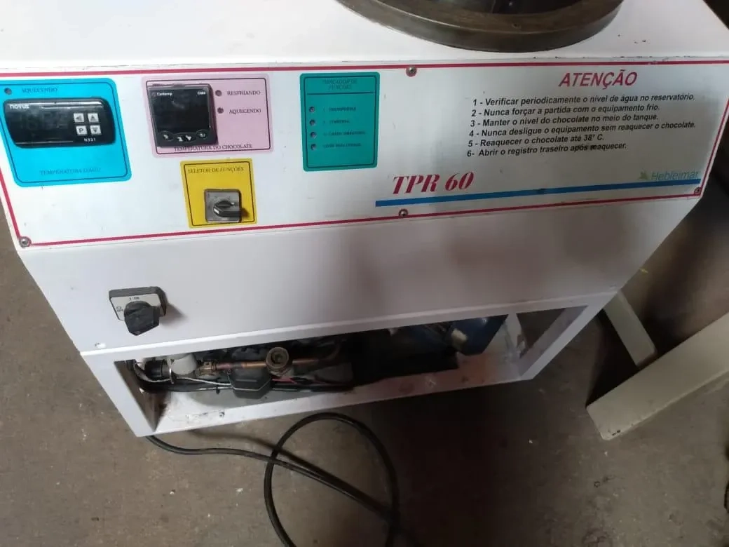 temperadeira-de-chocolate-60-kg-h-marca-hebleimar