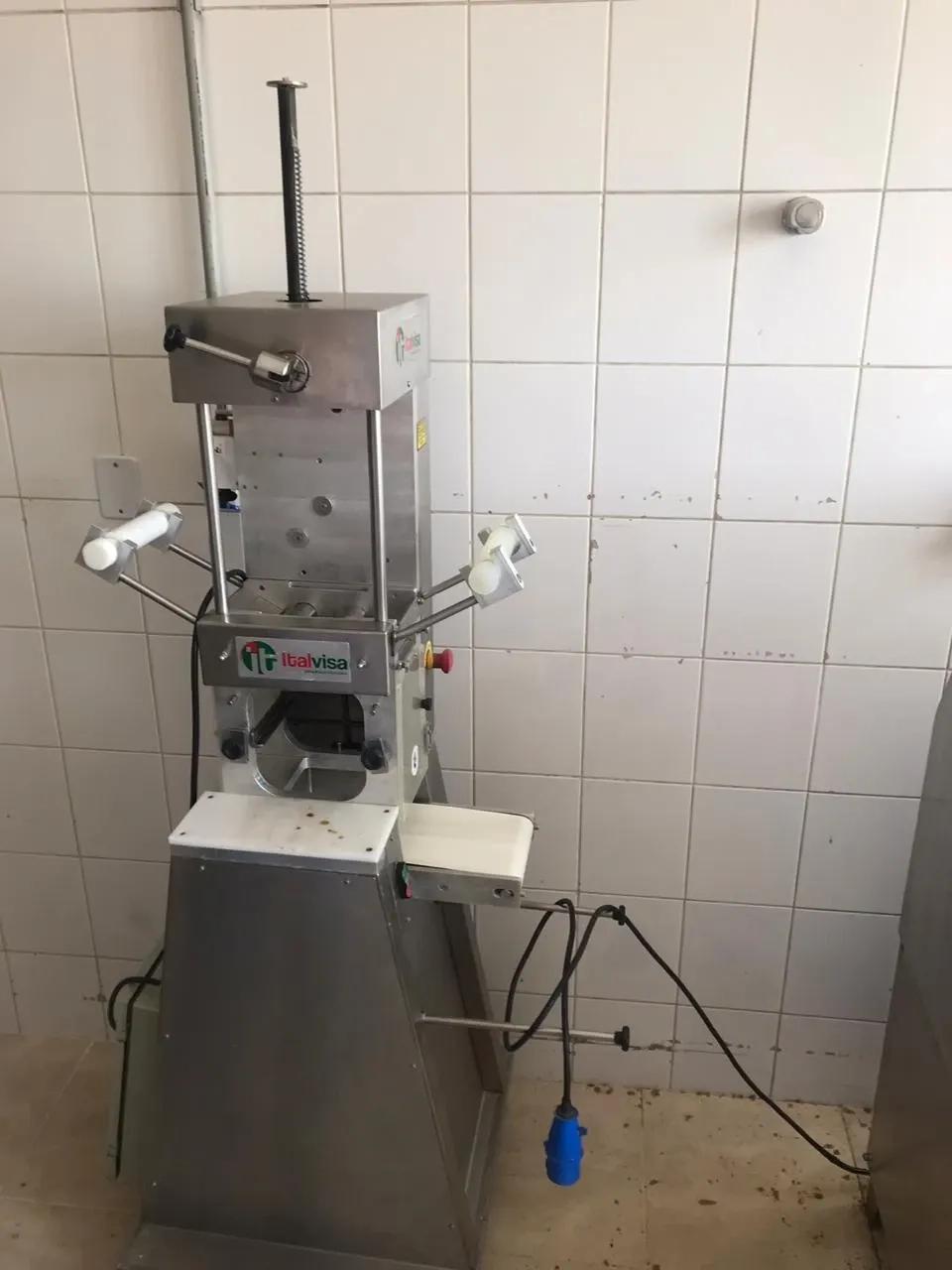 ravioleteira-capacidade-50-kg-h-italvisa