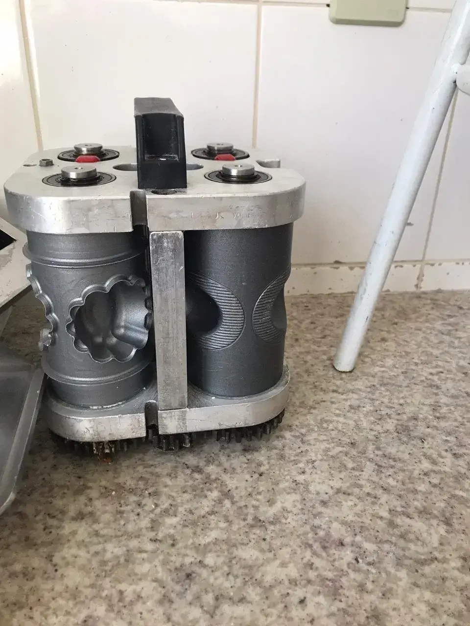 RAVIOLETEIRA CAPACIDADE 50 KG/H ITALVISA