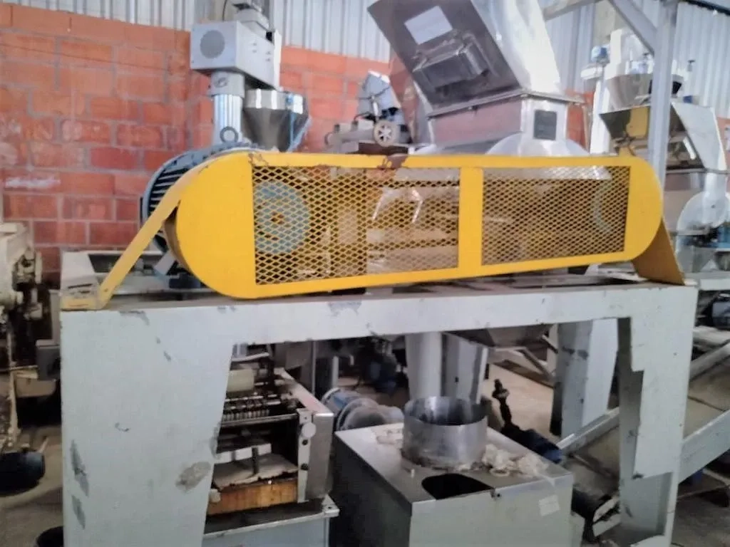 moinho-martelo-30-cv-em-aco-inox-para-acucar-e-outros-produtos-marca-tigre