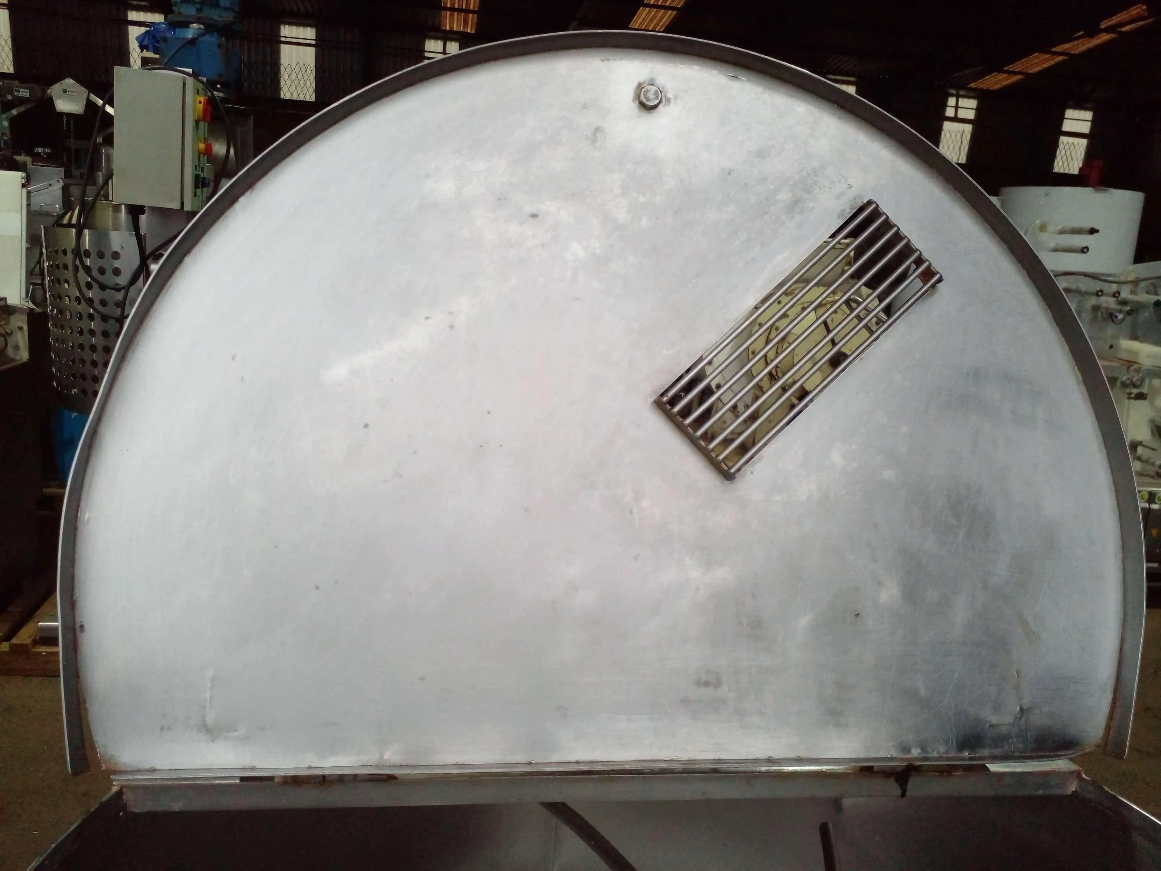 compactadeira-com-masseira-continua-capacidade-150-kg-h-marca-braslaer