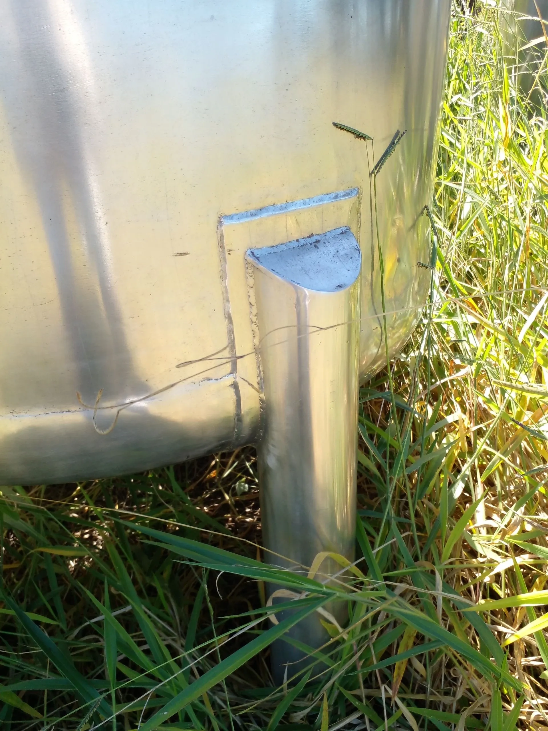 tanque-de-armazenamento-em-aco-inox-capacidade-1000-litros