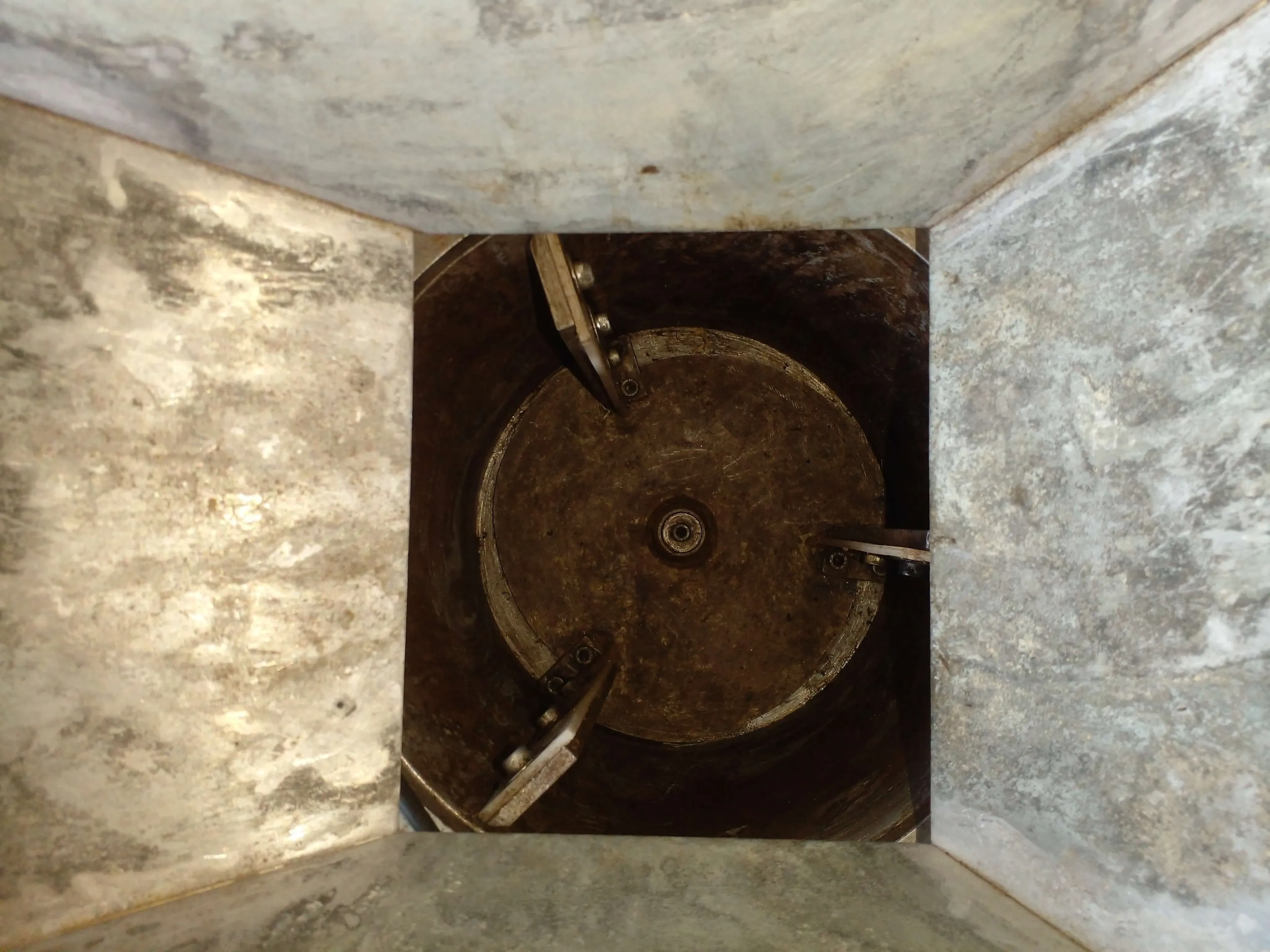 temperadeira-de-chocolate-capacidade-30-kg-hora-marca-sidmaq