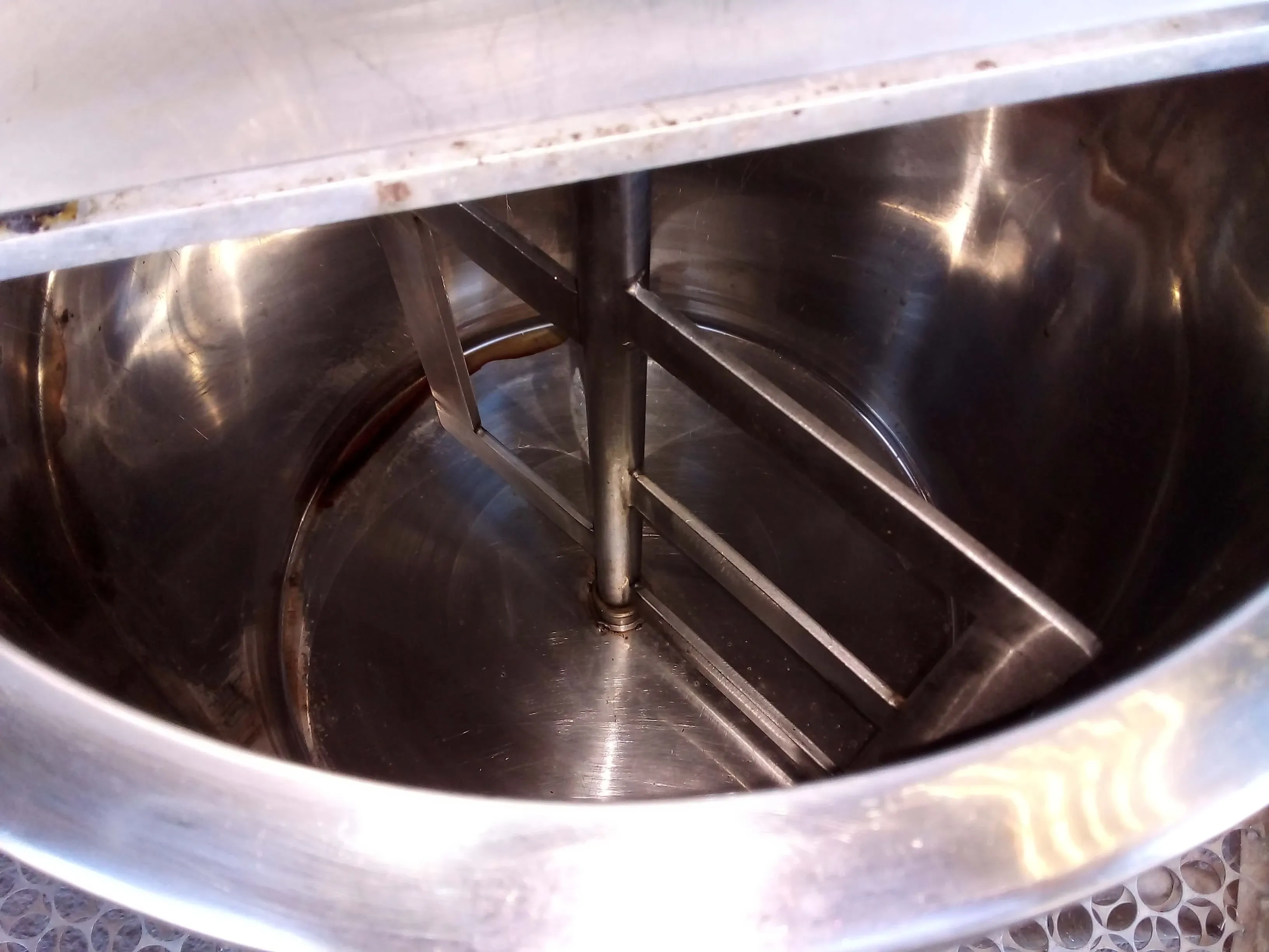 derretedeira-de-chocolate-marca-vonin-capacidade-de-30-kg