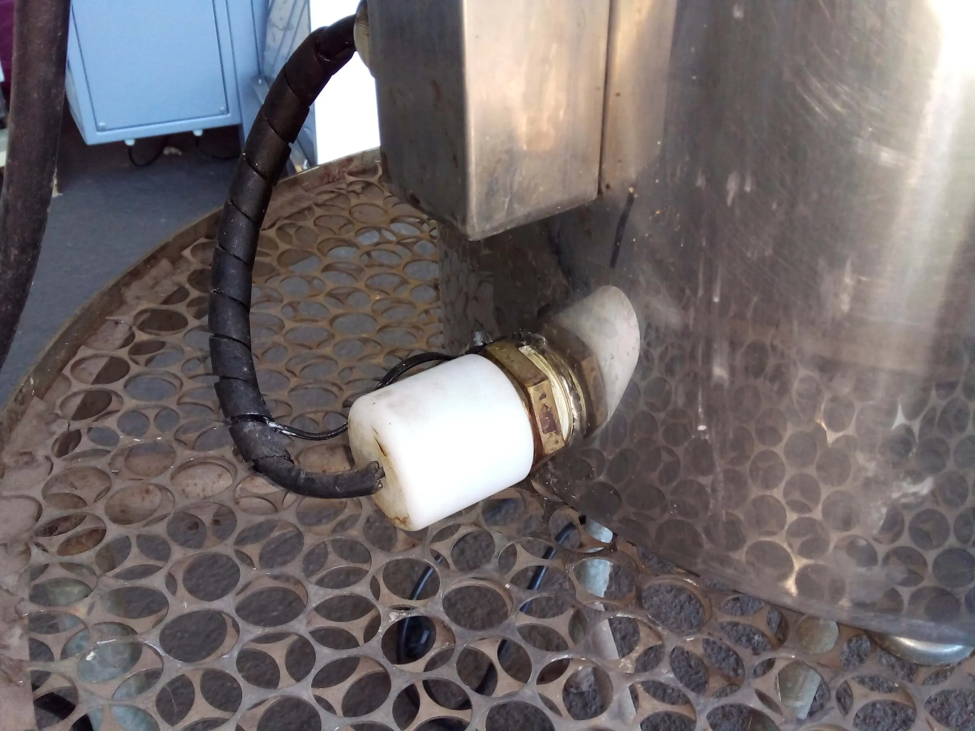 derretedeira-de-chocolate-marca-vonin-capacidade-de-30-kg