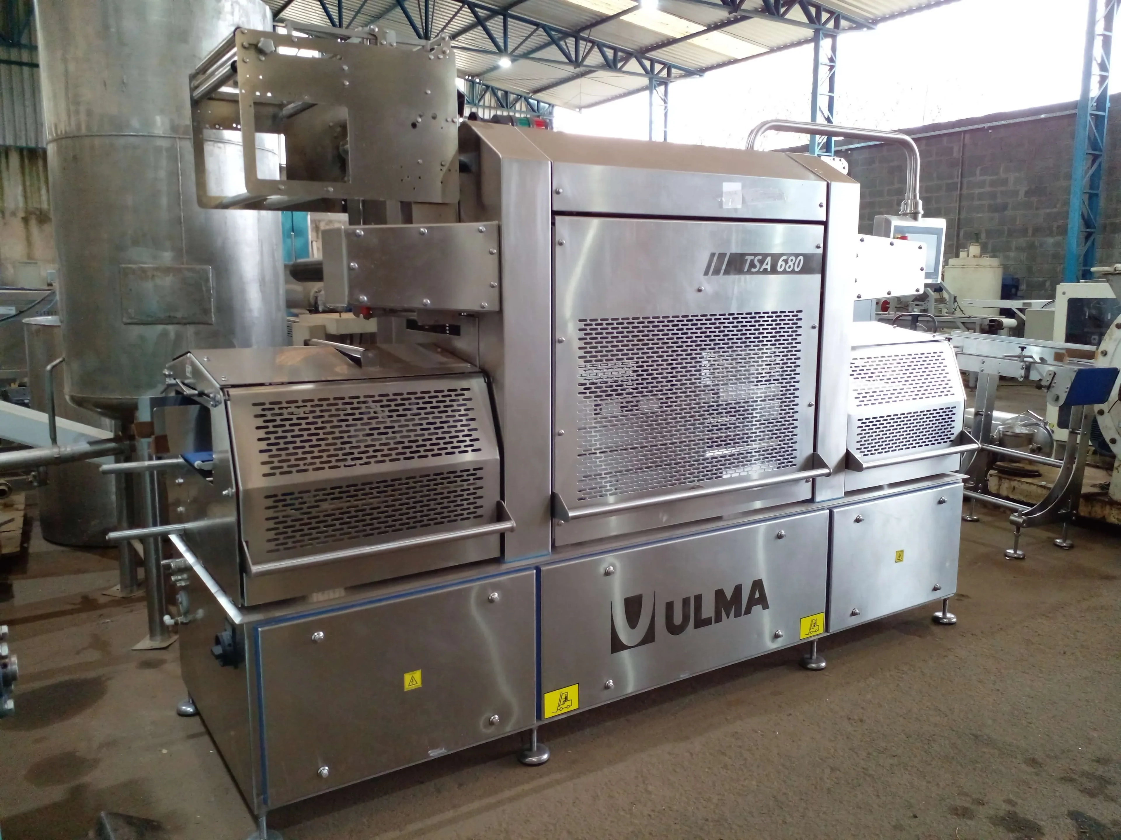 termoseladora-marca-ulma-modelo-tsa-680