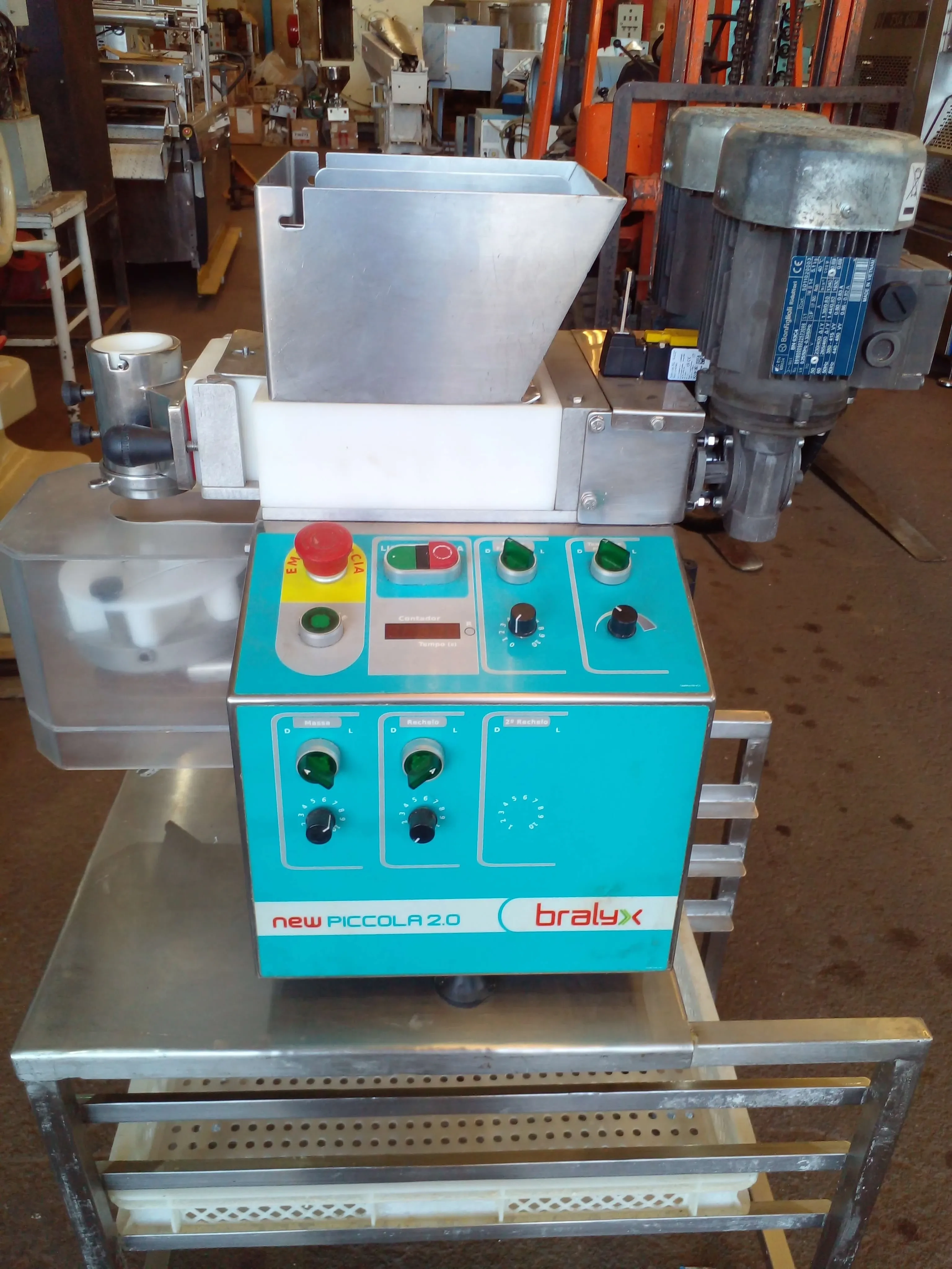 formadora-produtora-de-salgados-e-doces-marca-bralyx-modelo-piccola-2-0