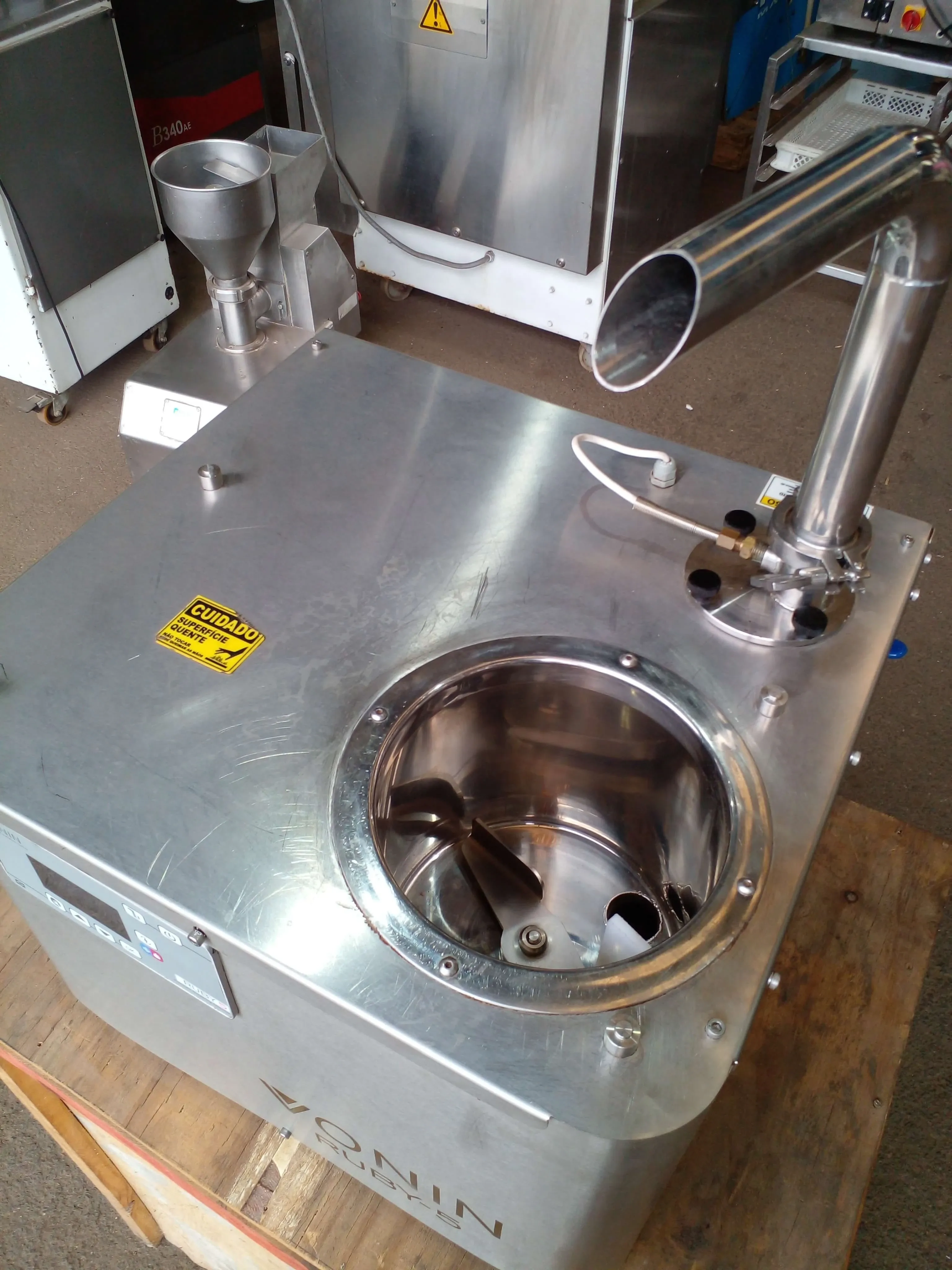 temperasdeira-de-chocolate-marca-vonin-modelo-ruby-5