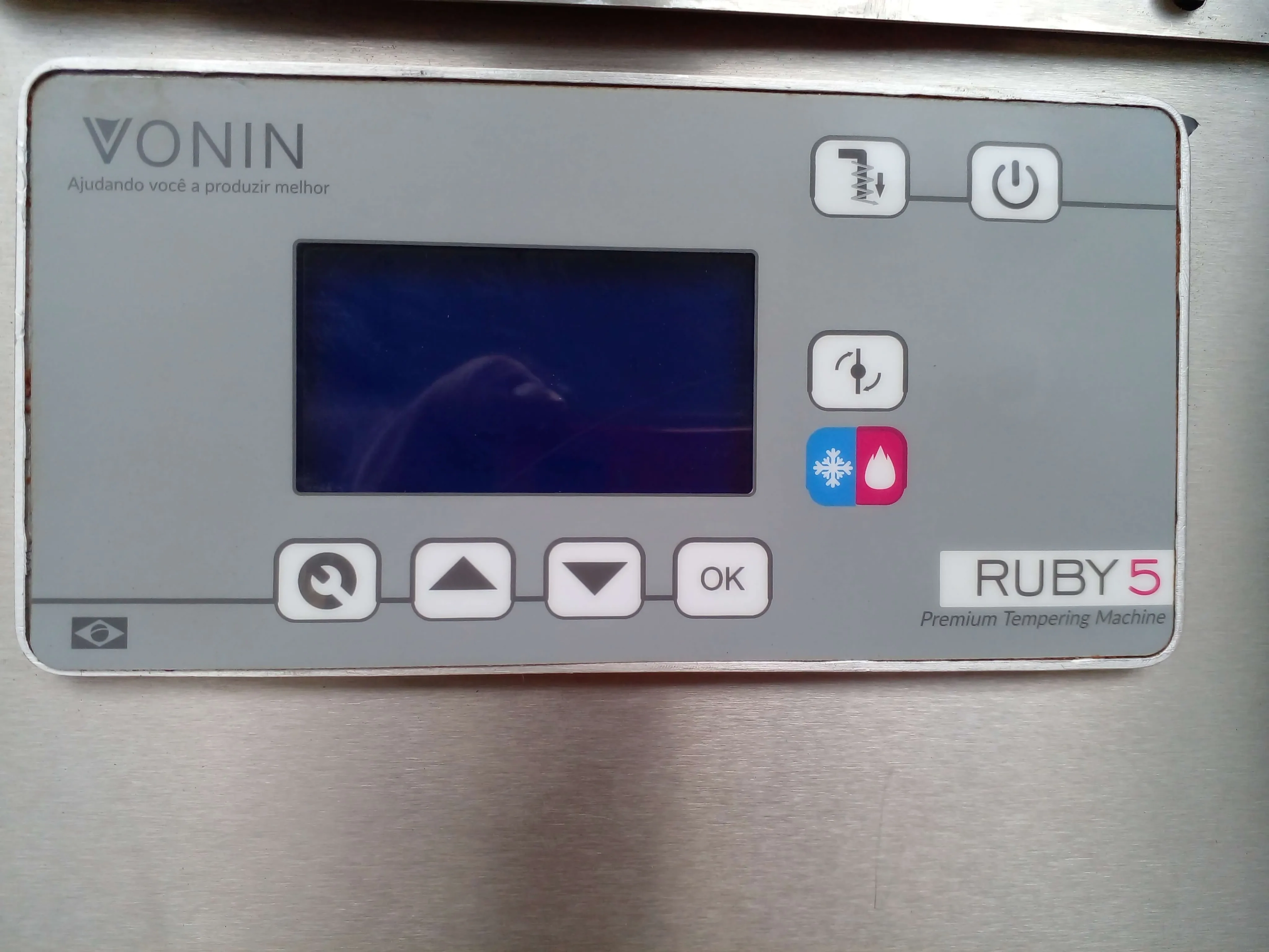 temperasdeira-de-chocolate-marca-vonin-modelo-ruby-5