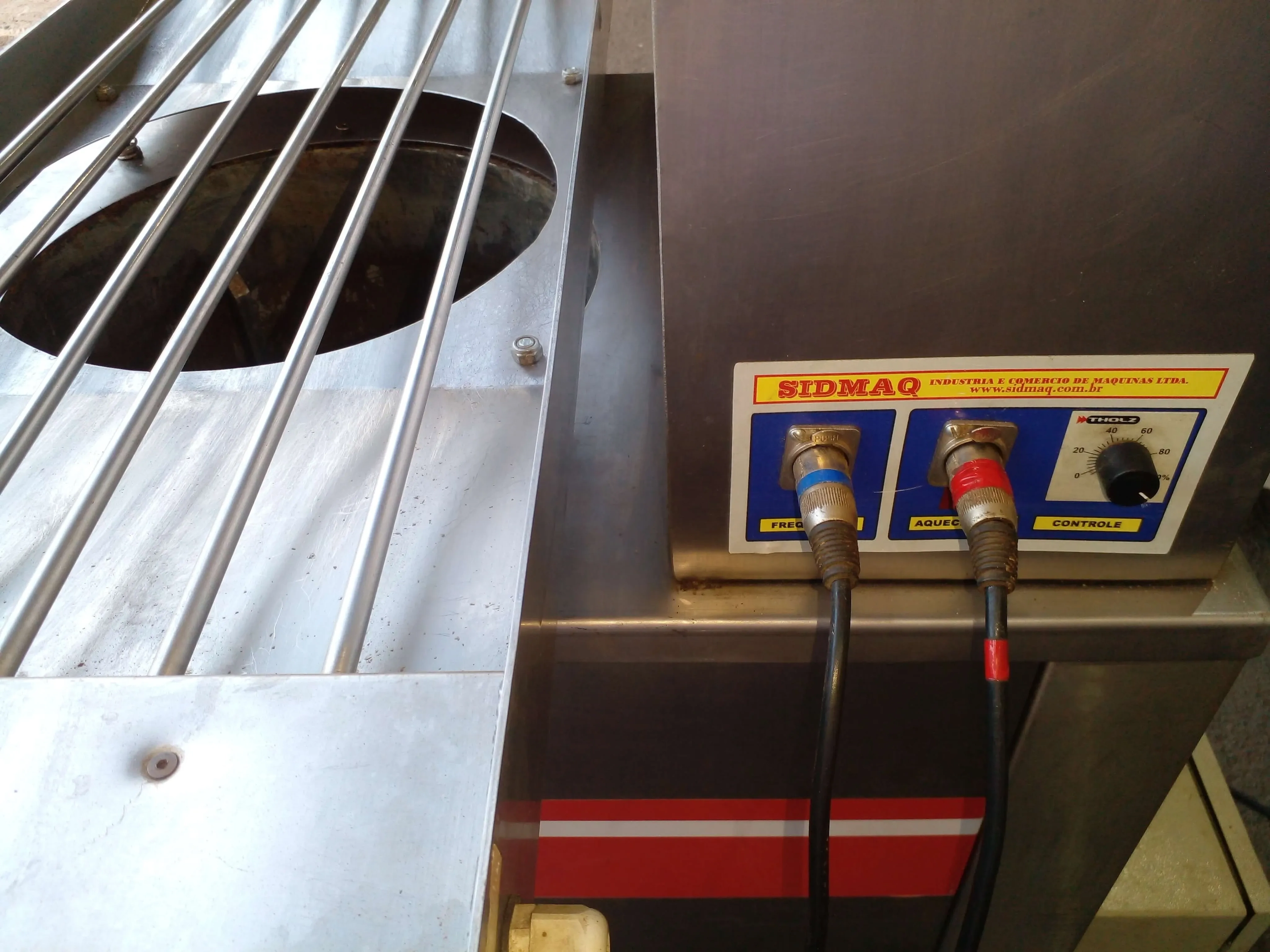 temperadeira-com-cobrideira-acoplados-marca-sidmaq