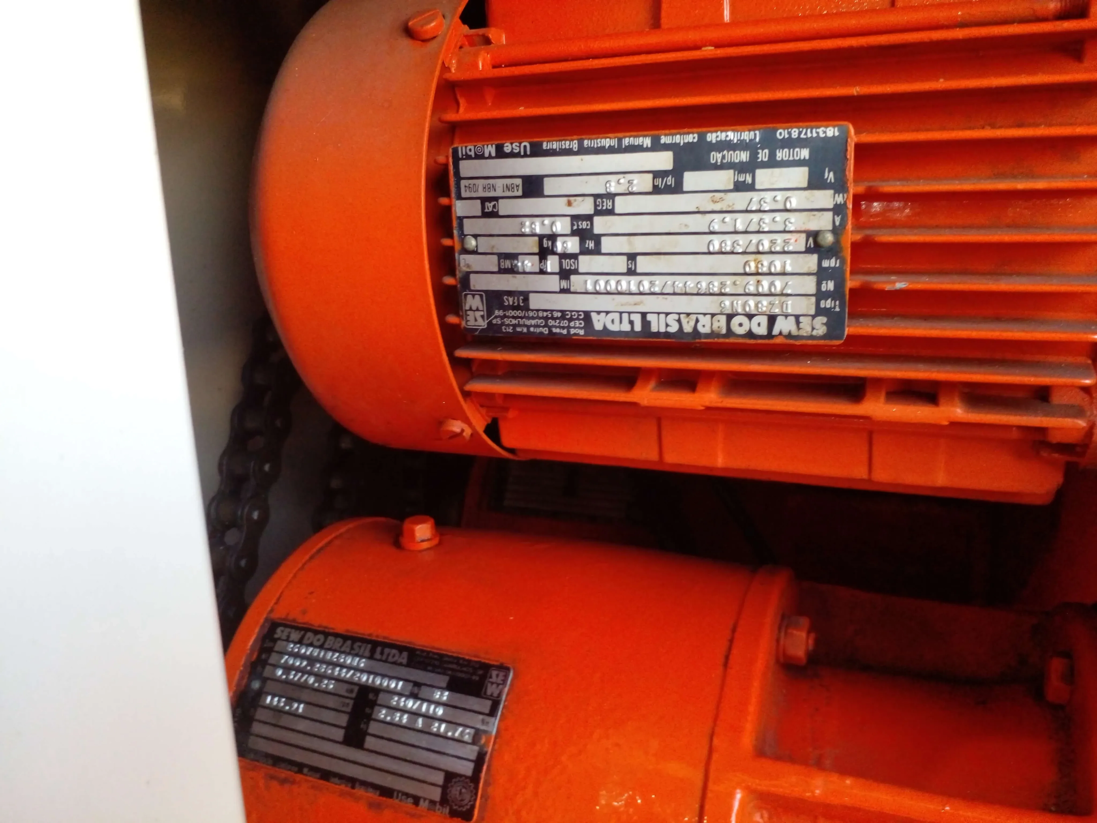 moldadora-de-bombom-e-recheio-marca-sollich