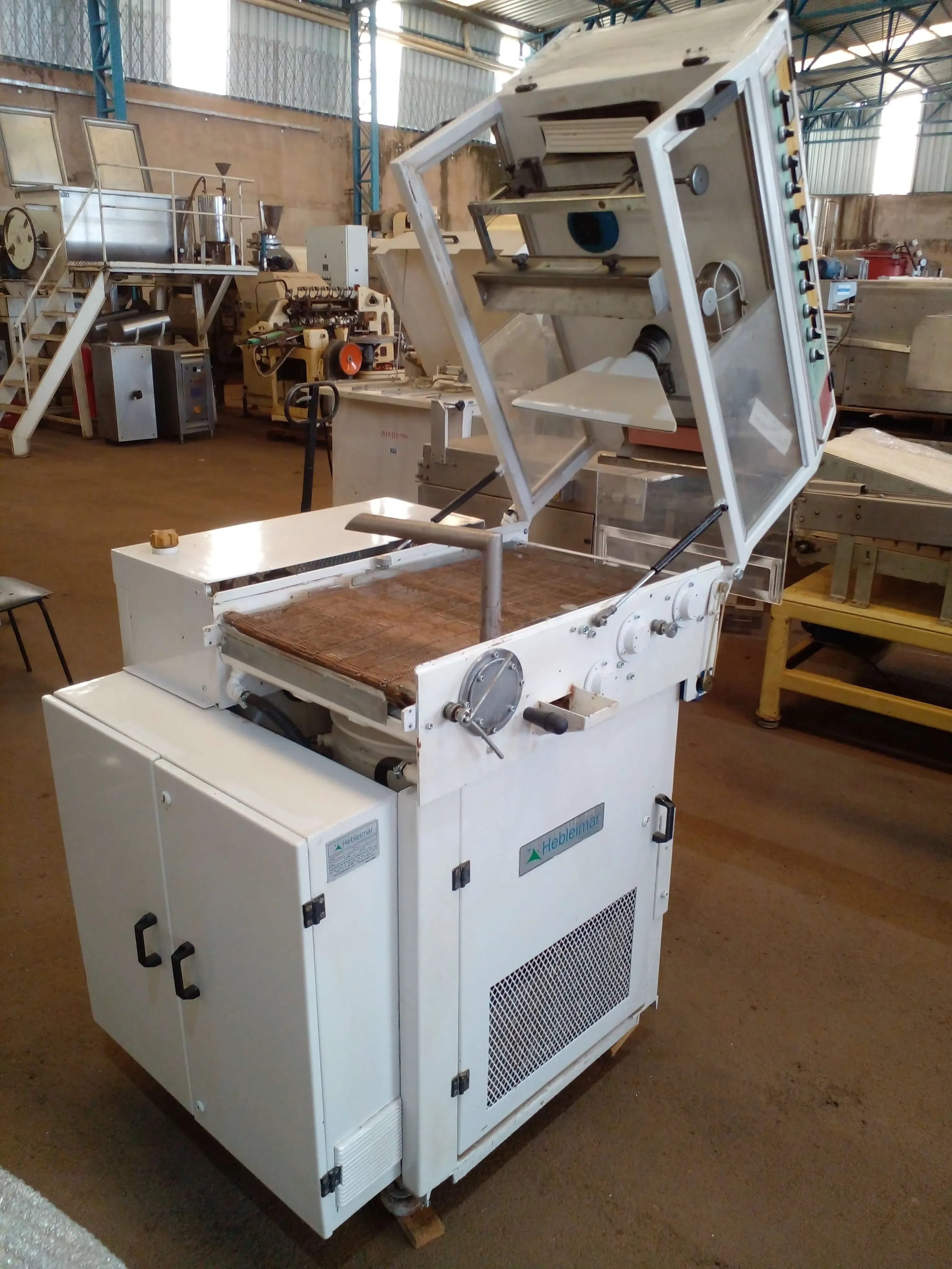 cobrideira-com-temperadeira-acoplados-marca-hebleimar