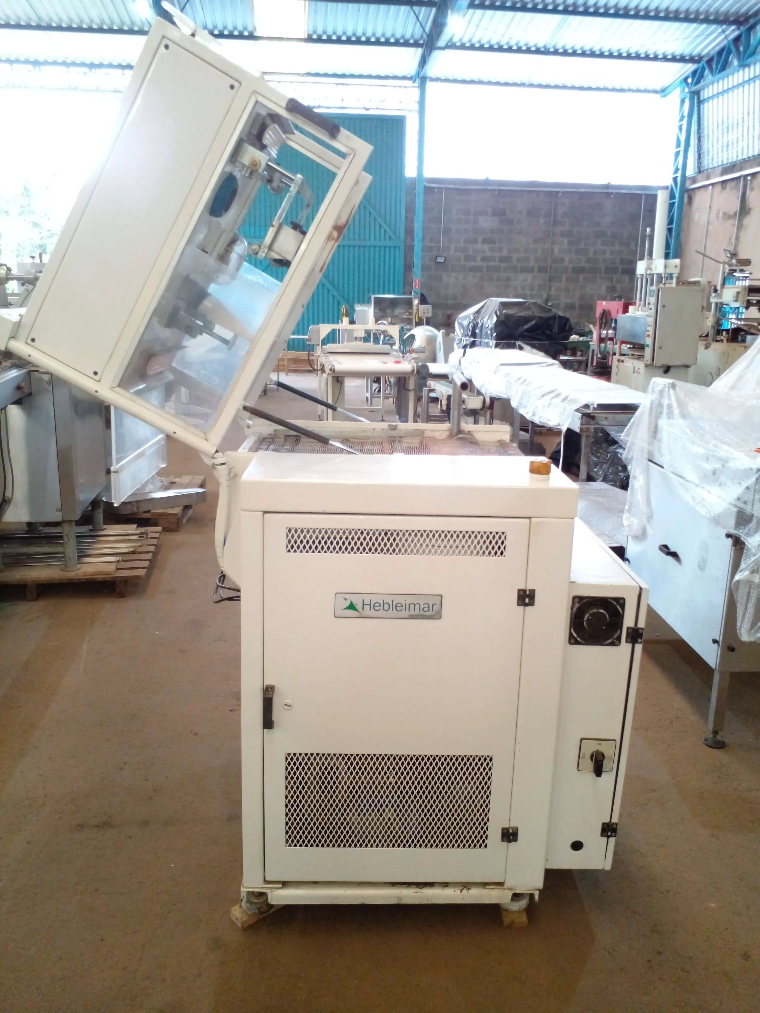 cobrideira-com-temperadeira-acoplados-marca-hebleimar