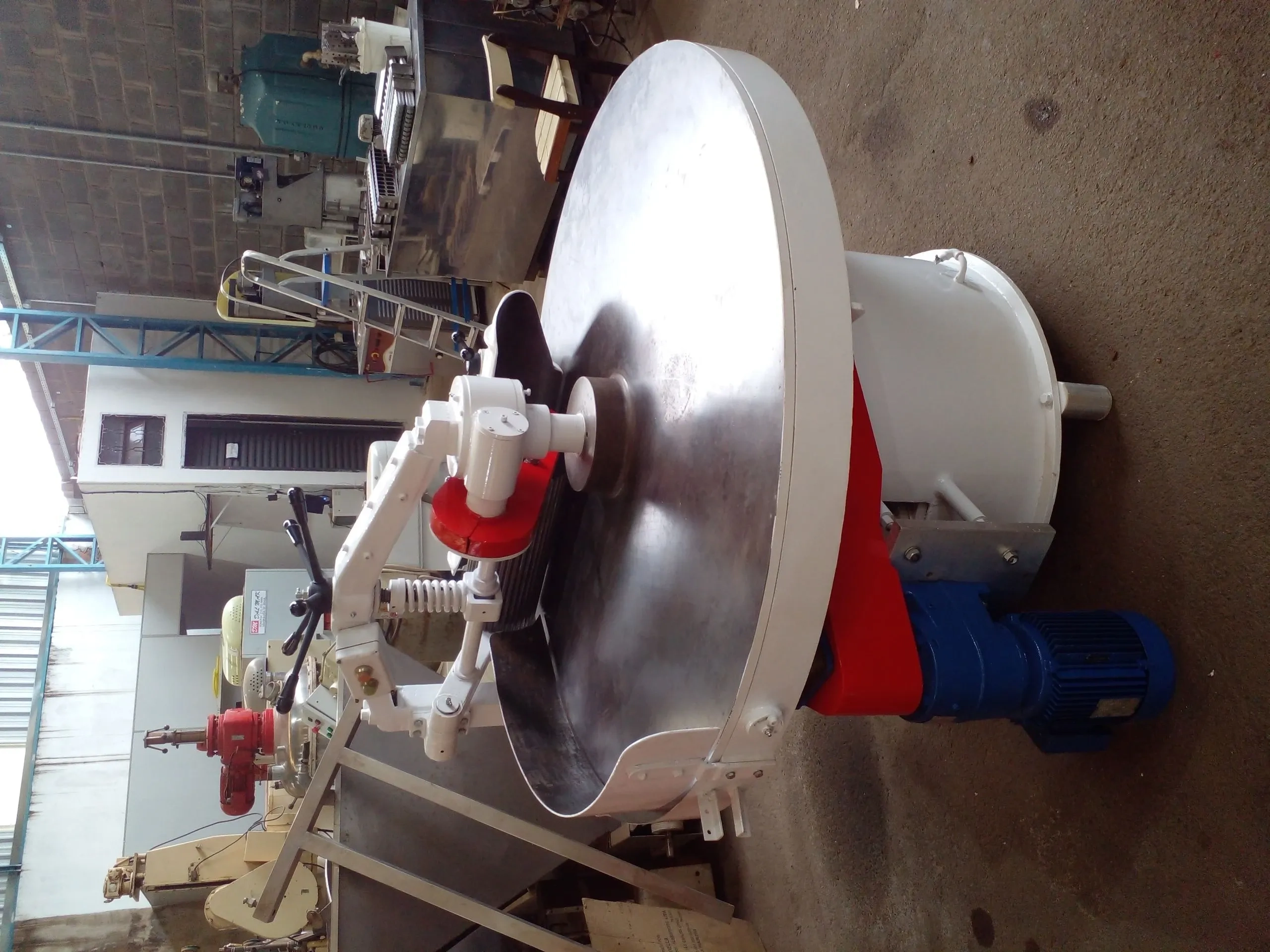 mesa-massageadora-de-massa-de-bala-manteiga-e-outros