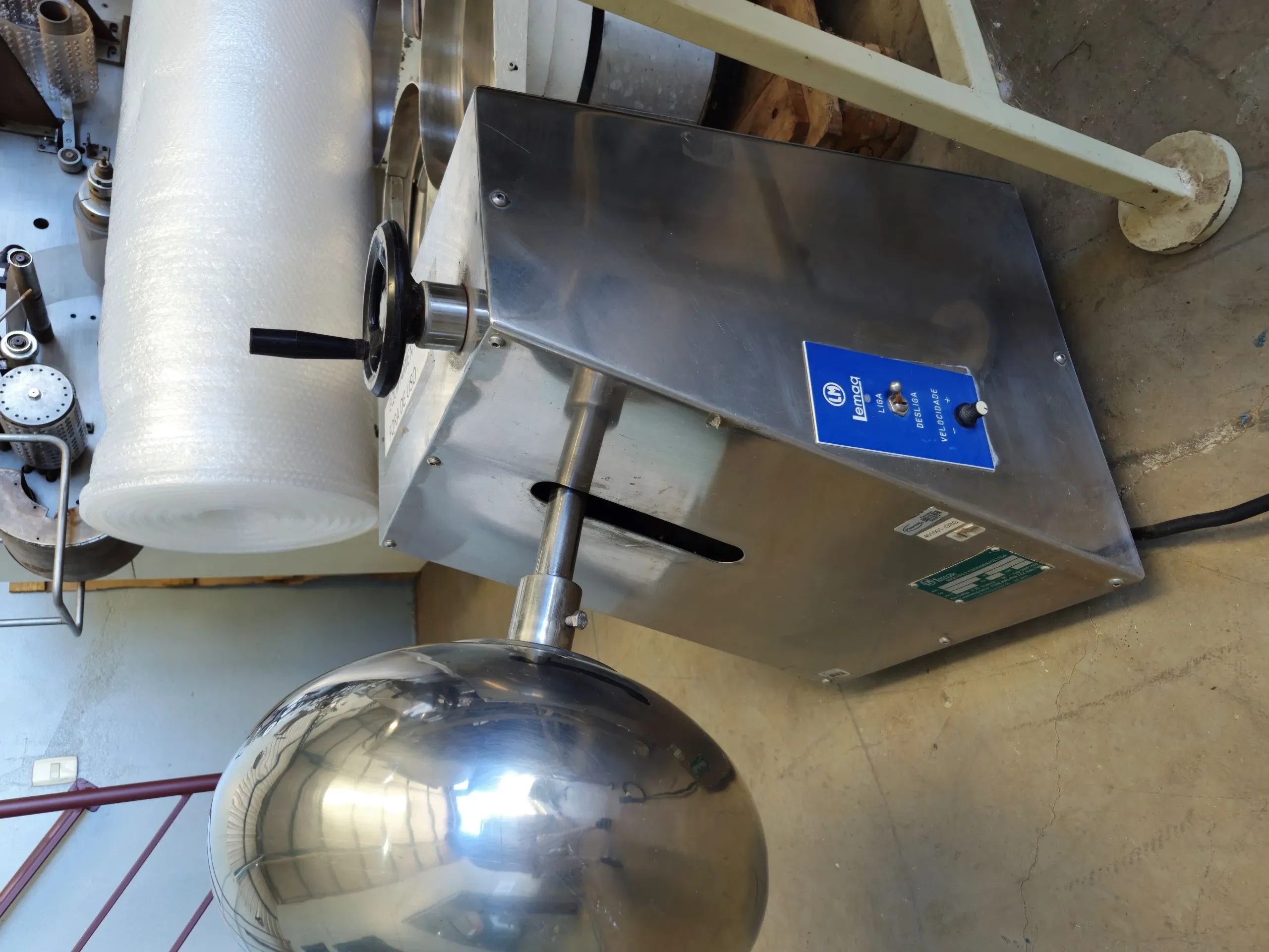 drageadeira-de-bancada-lisa-em-aco-inox-capacidade-10-kg-marca-lemaq