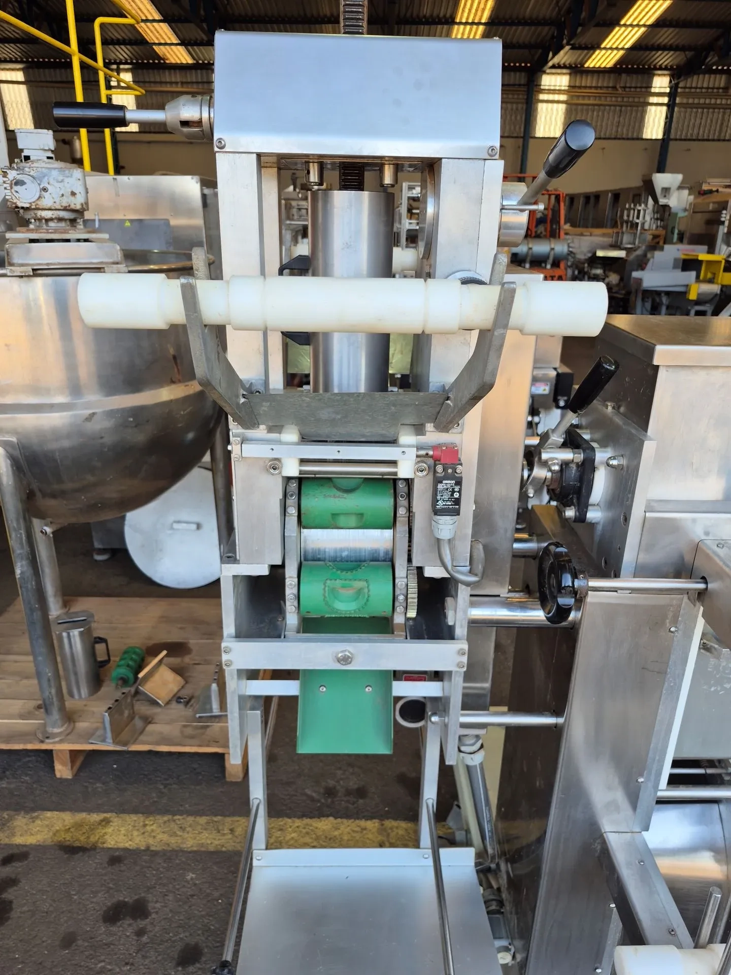 produtora-de-massas-marca-officina-dea