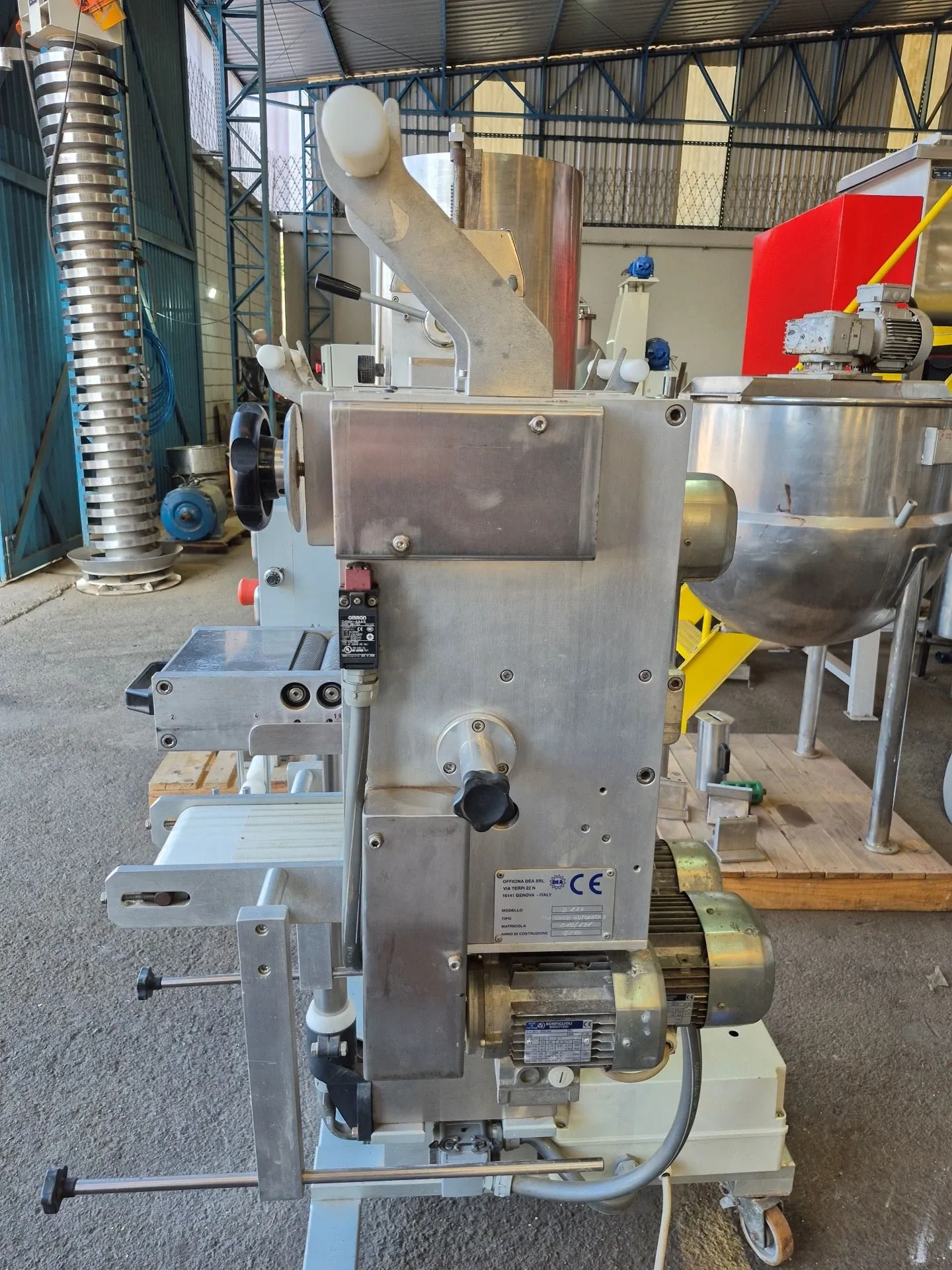 produtora-de-massas-marca-officina-dea