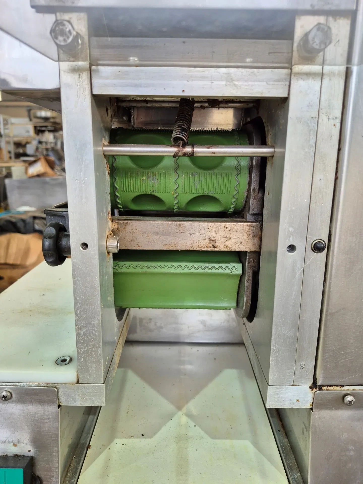 ravioleteira-capacidade-45-kg-h-marca-italvisa