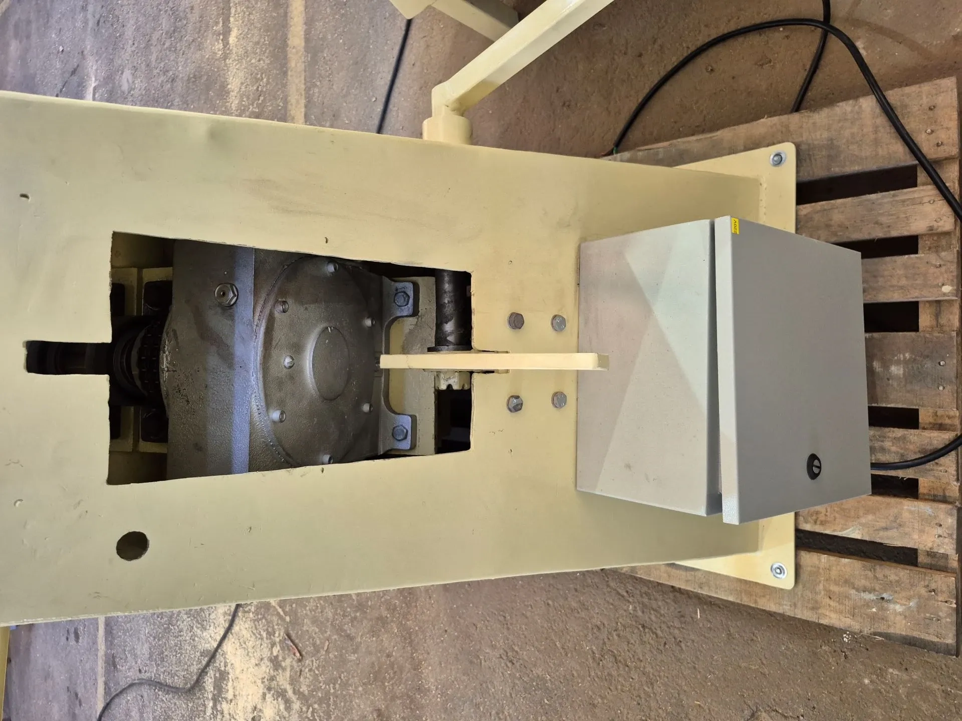 drageadeira-lisa-inox-cap-250-litros