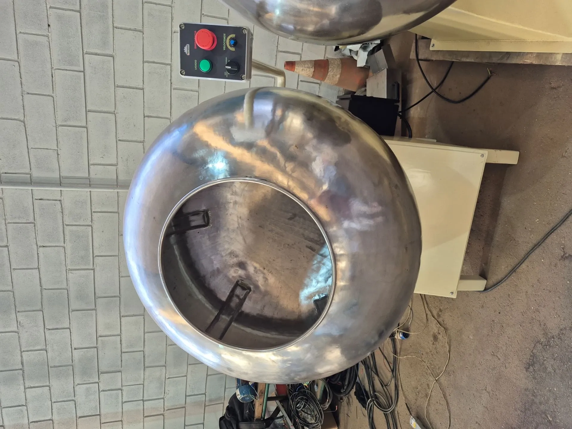 drageadeira-tangerina-inox-capacidade-aproximada-200-litros