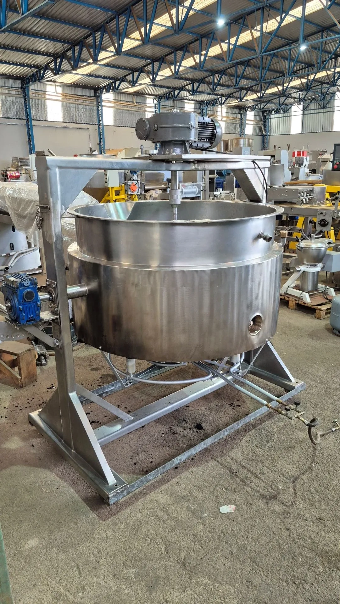 cozinhador-a-gas-capacidade-600-lit