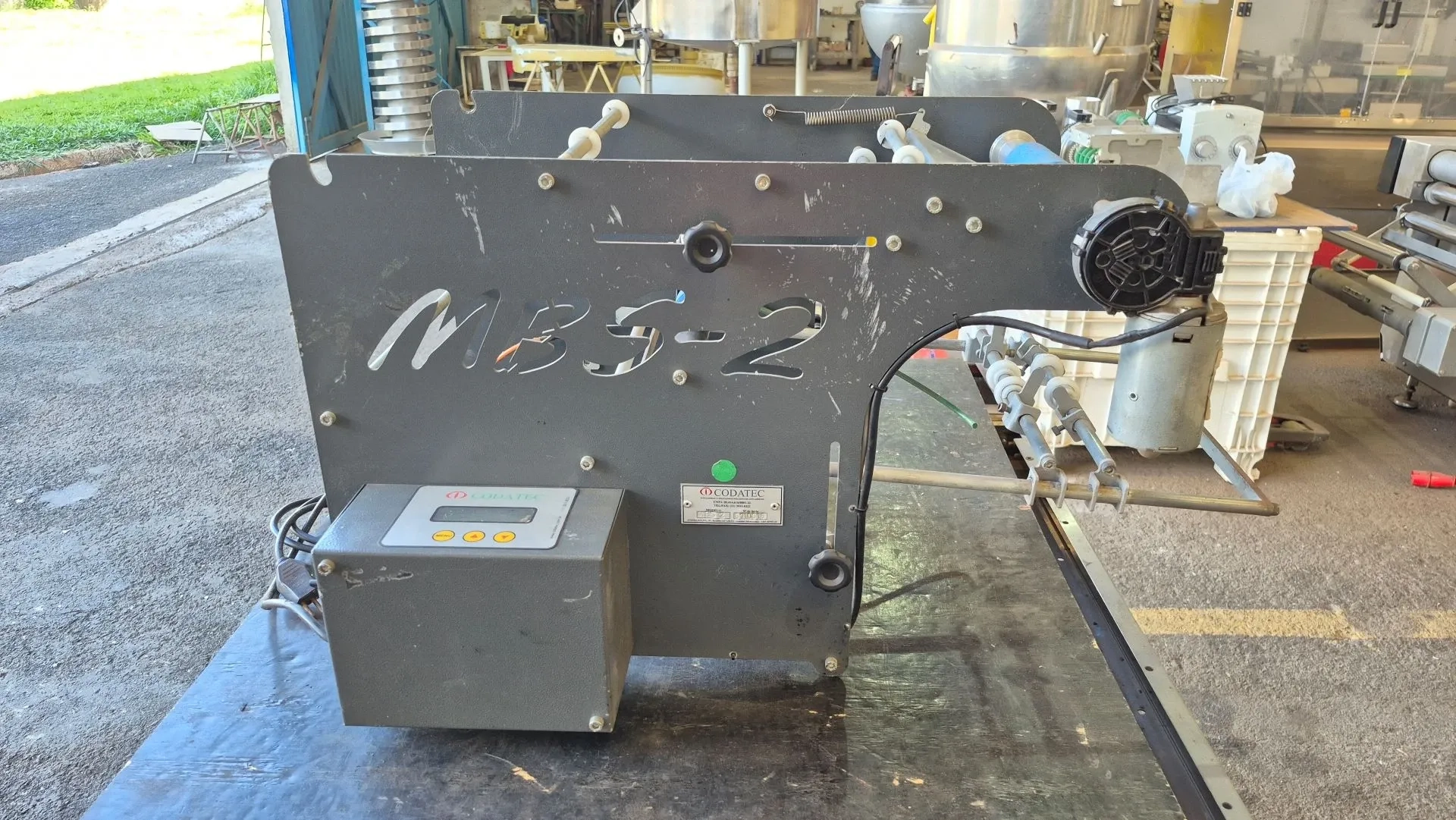 rotuladora-semiautomatica-marca-codatec