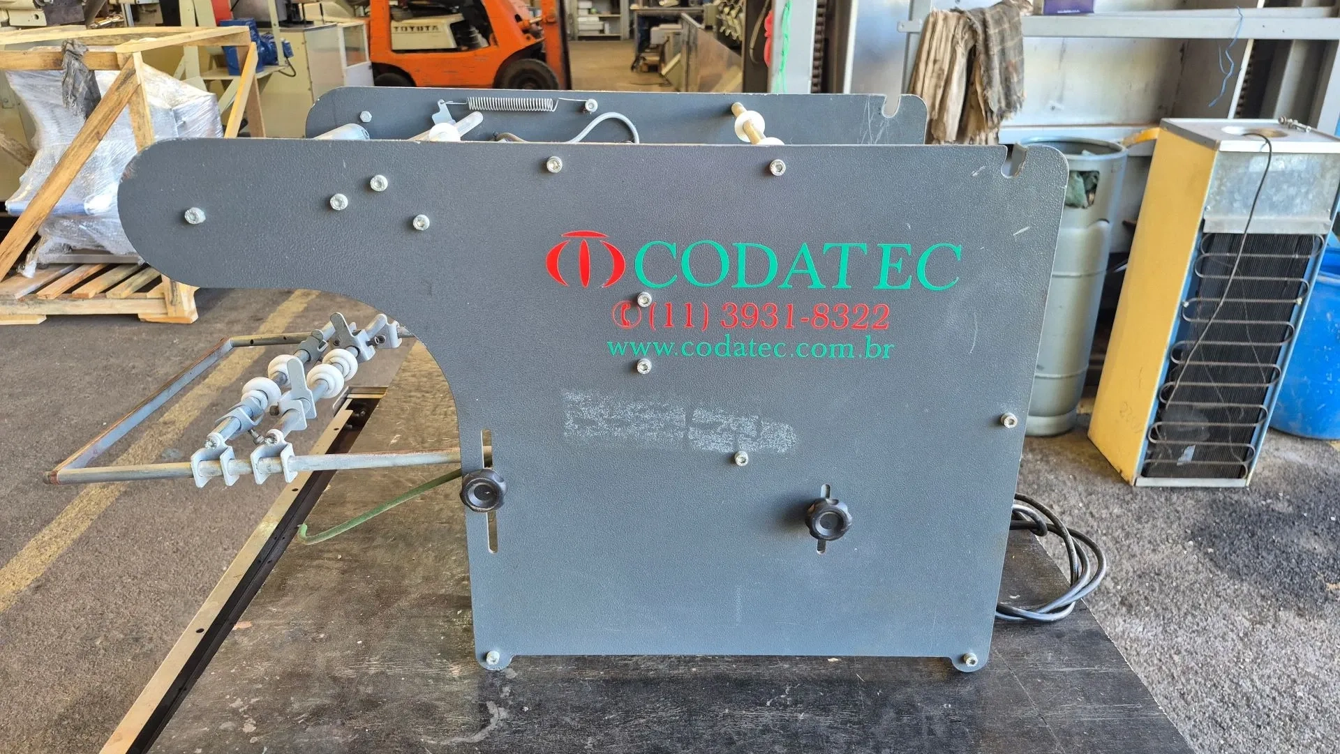 rotuladora-semiautomatica-marca-codatec