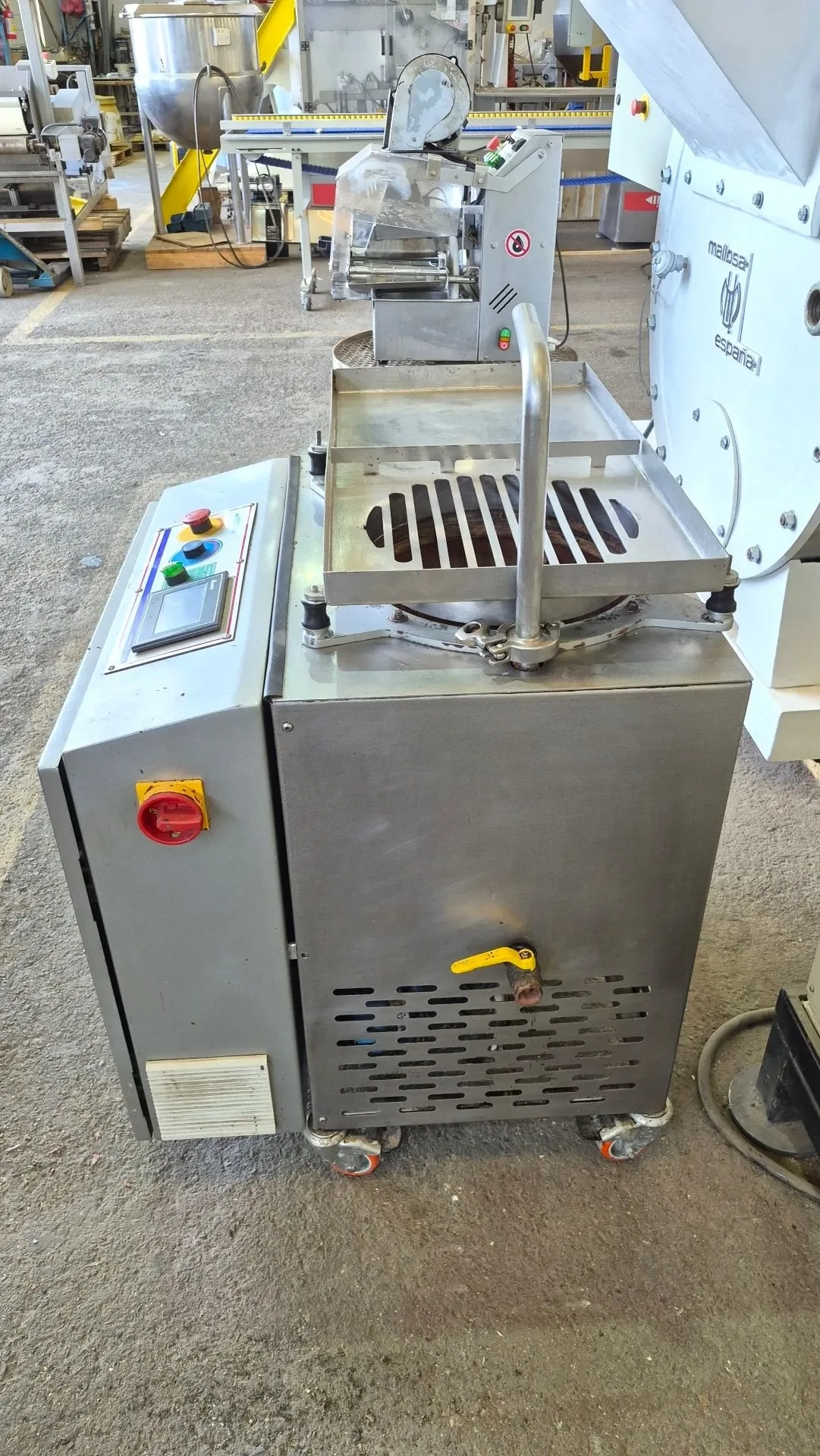 temperadeira-chocolate-com-mesa-vibrat