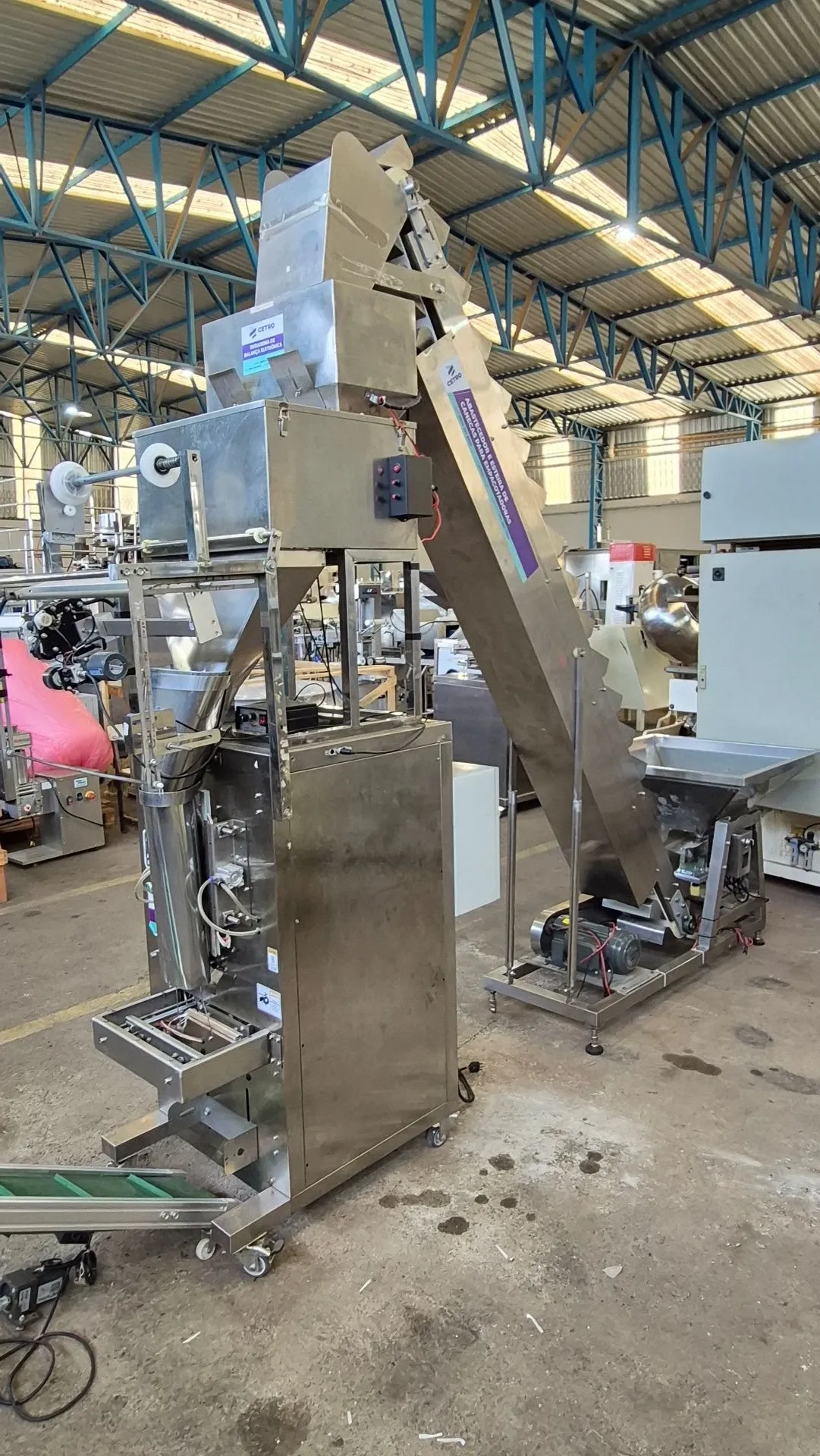 empacotadora-automatica-vertical-marca-cetro