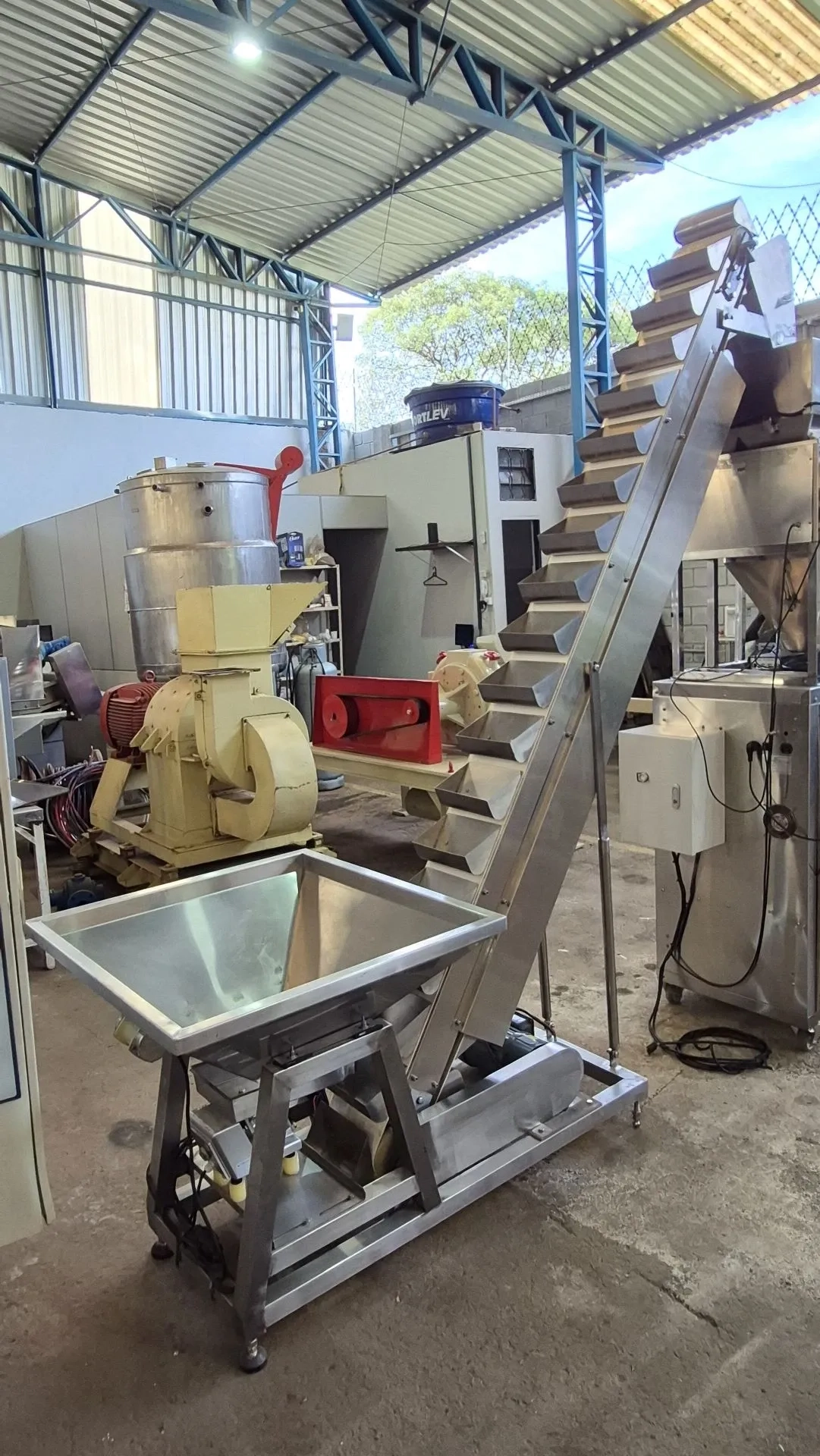 empacotadora-automatica-vertical-marca-cetro