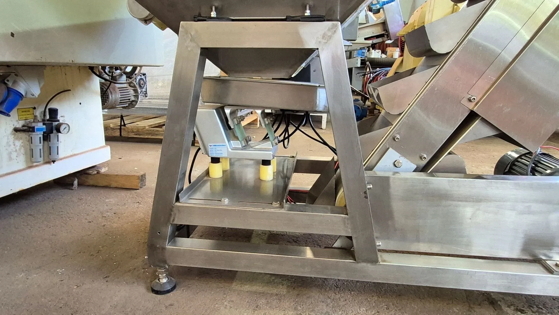 empacotadora-automatica-vertical-marca-cetro