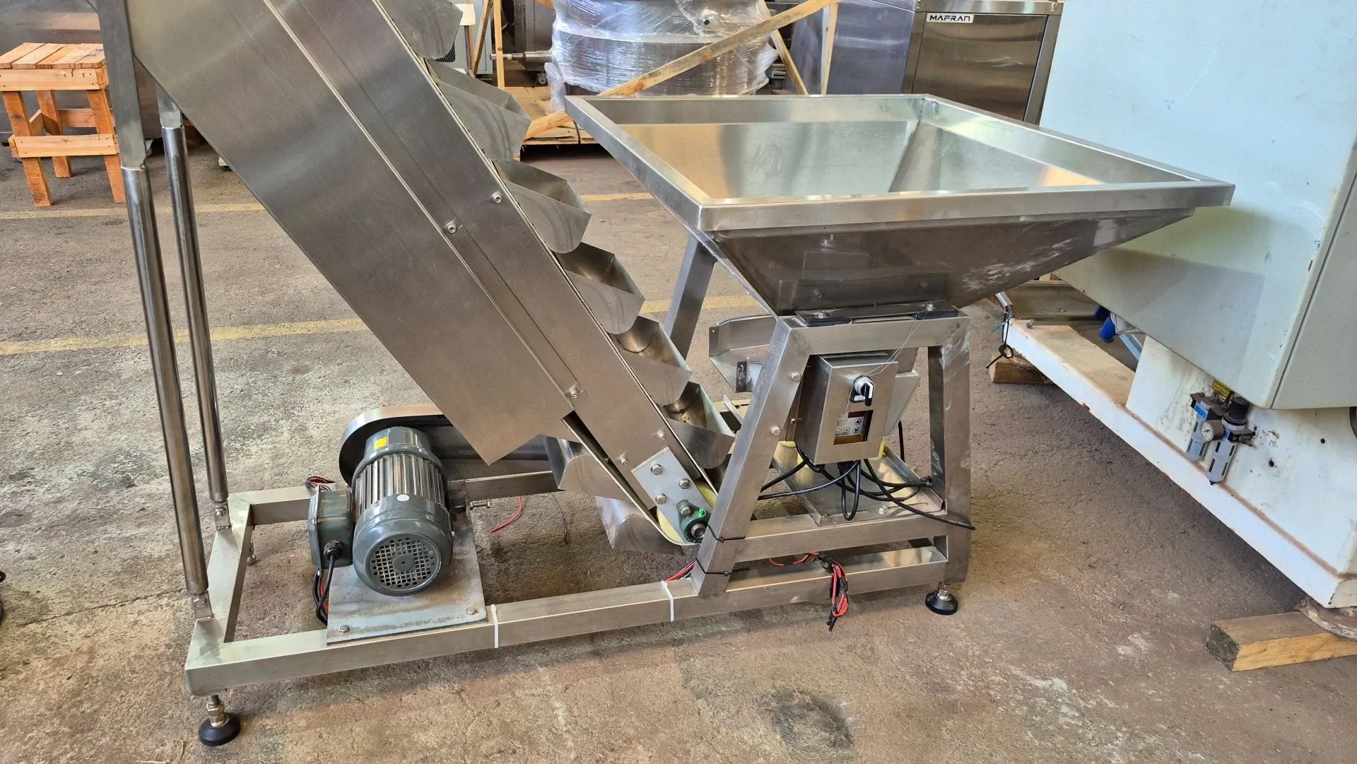 empacotadora-automatica-vertical-marca-cetro