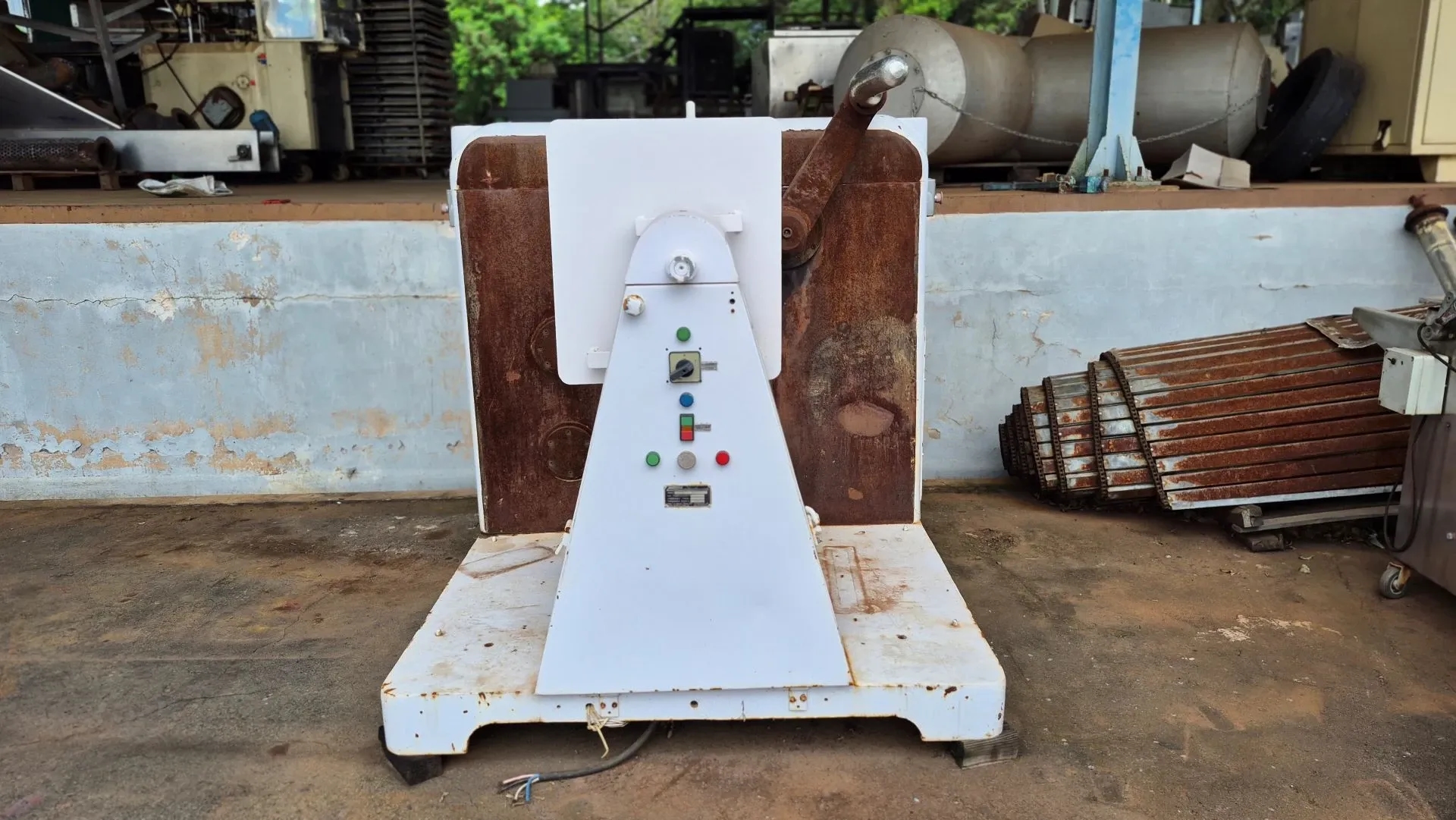 puxador-de-bala-capacidade-60-kg-por-batelada-marca-maicom-maras