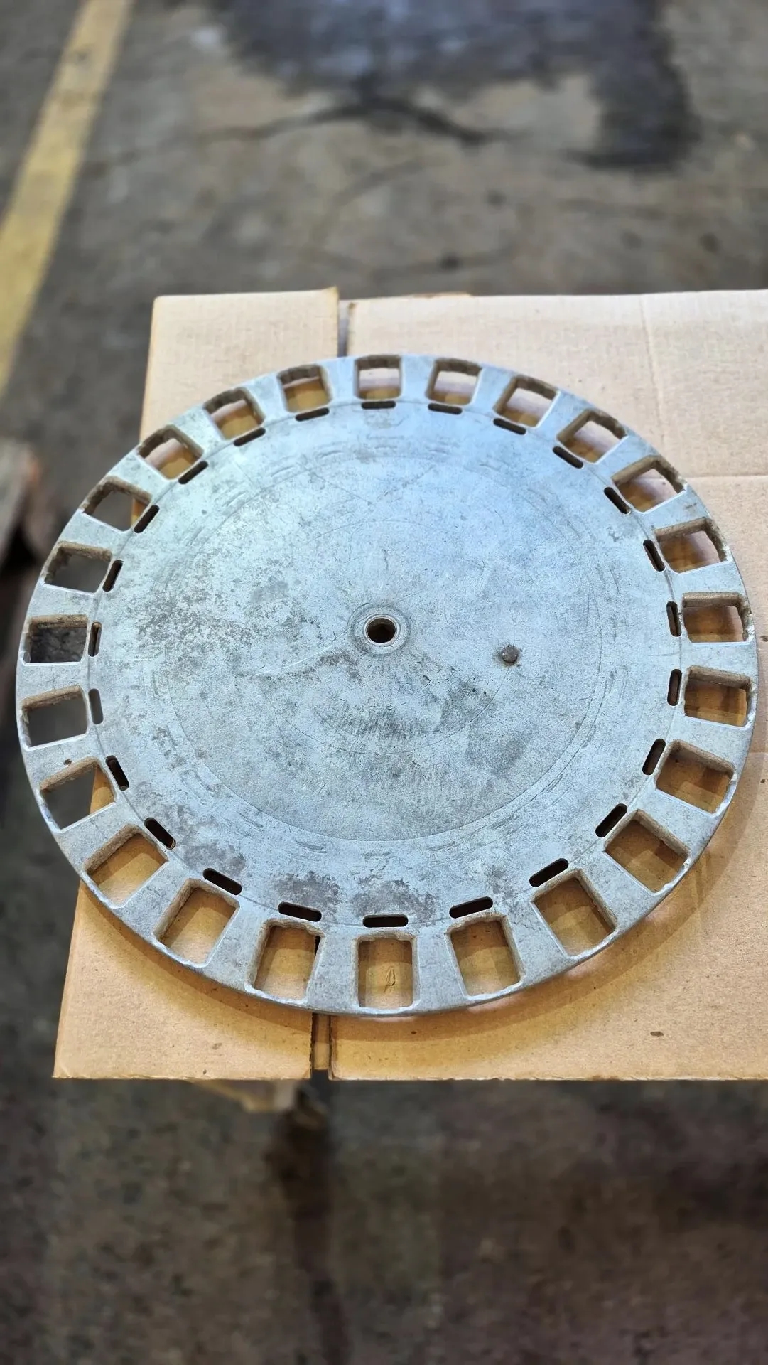 embaladora-de-dupla-torcao-para-balas-de-banana-bombons-balas-trufas-e-outros