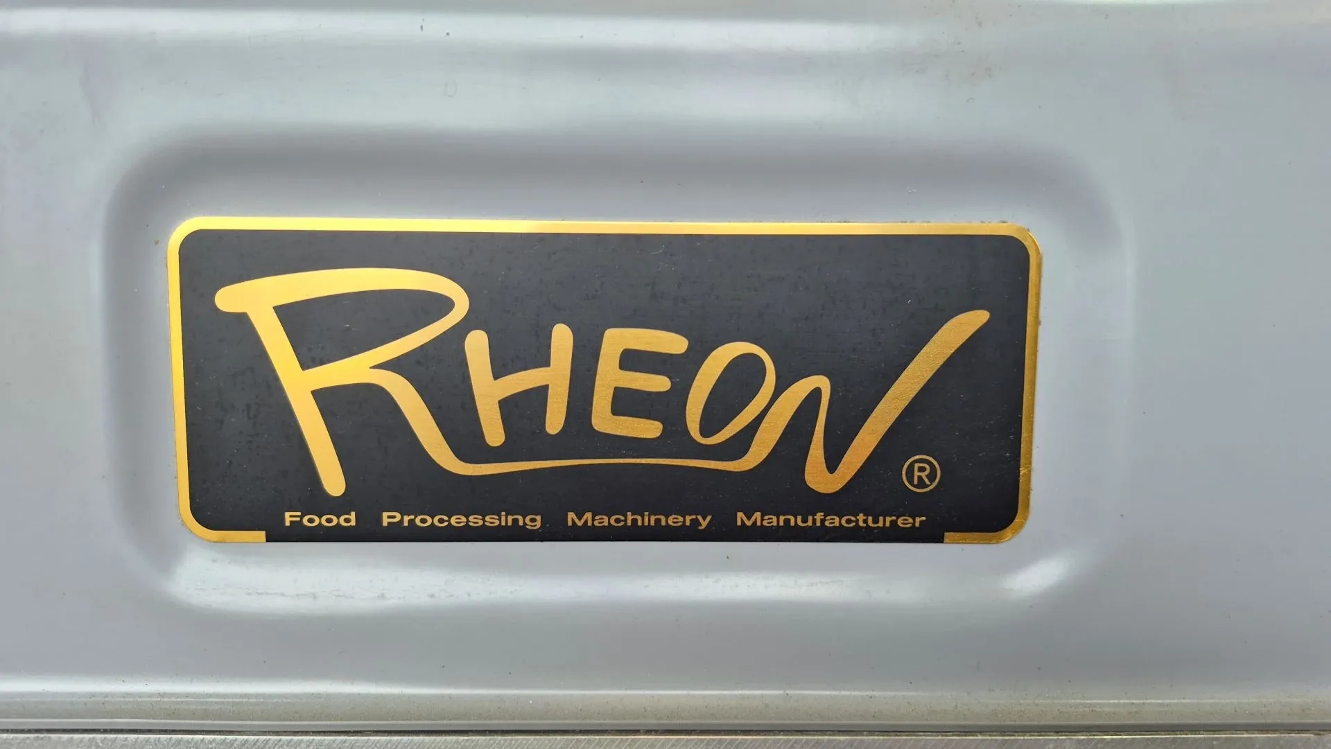 abridora-de-massa-de-pizza-marca-rheon-modelo-pizza-spinner-pm-001