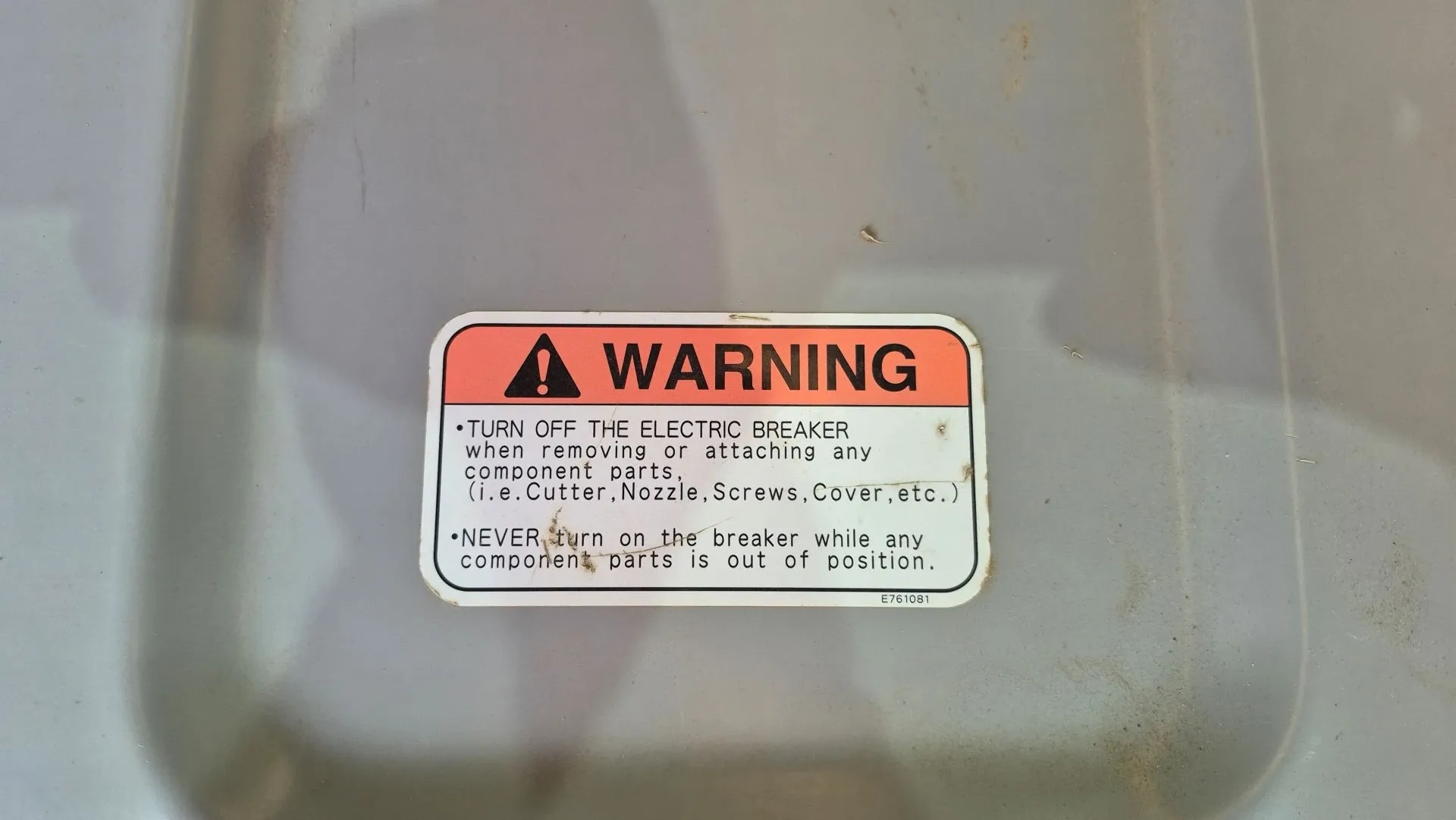 abridora-de-massa-de-pizza-marca-rheon-modelo-pizza-spinner-pm-001