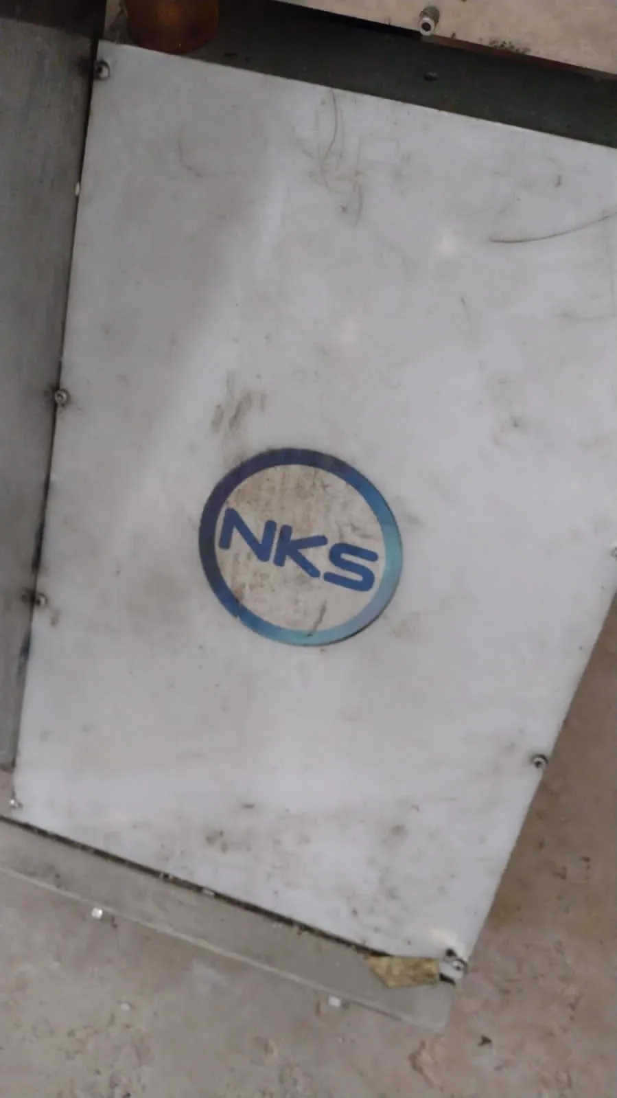 a-centrifuga-para-ovos-chocolate-com-28-livros-nks-ideal