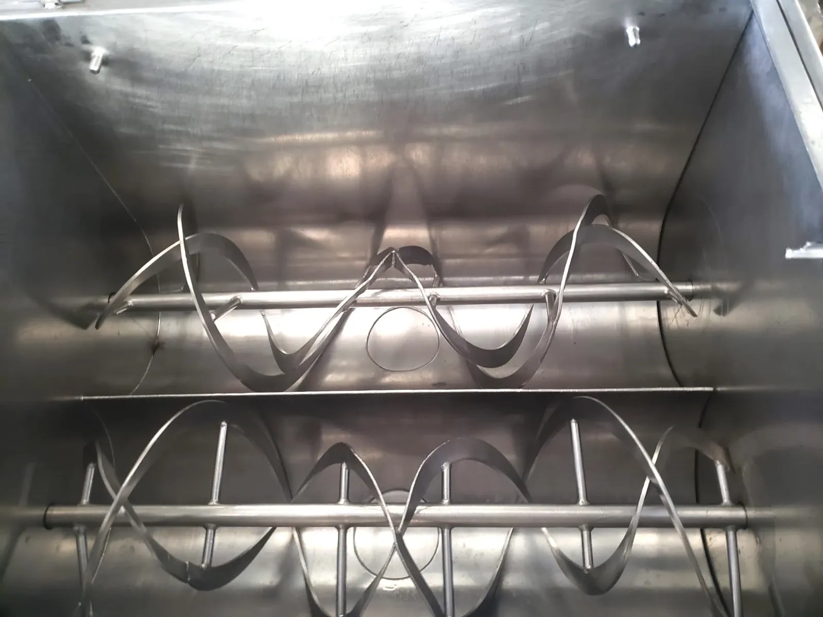 linha-fabric-granul-choc-macio-24-toneladas