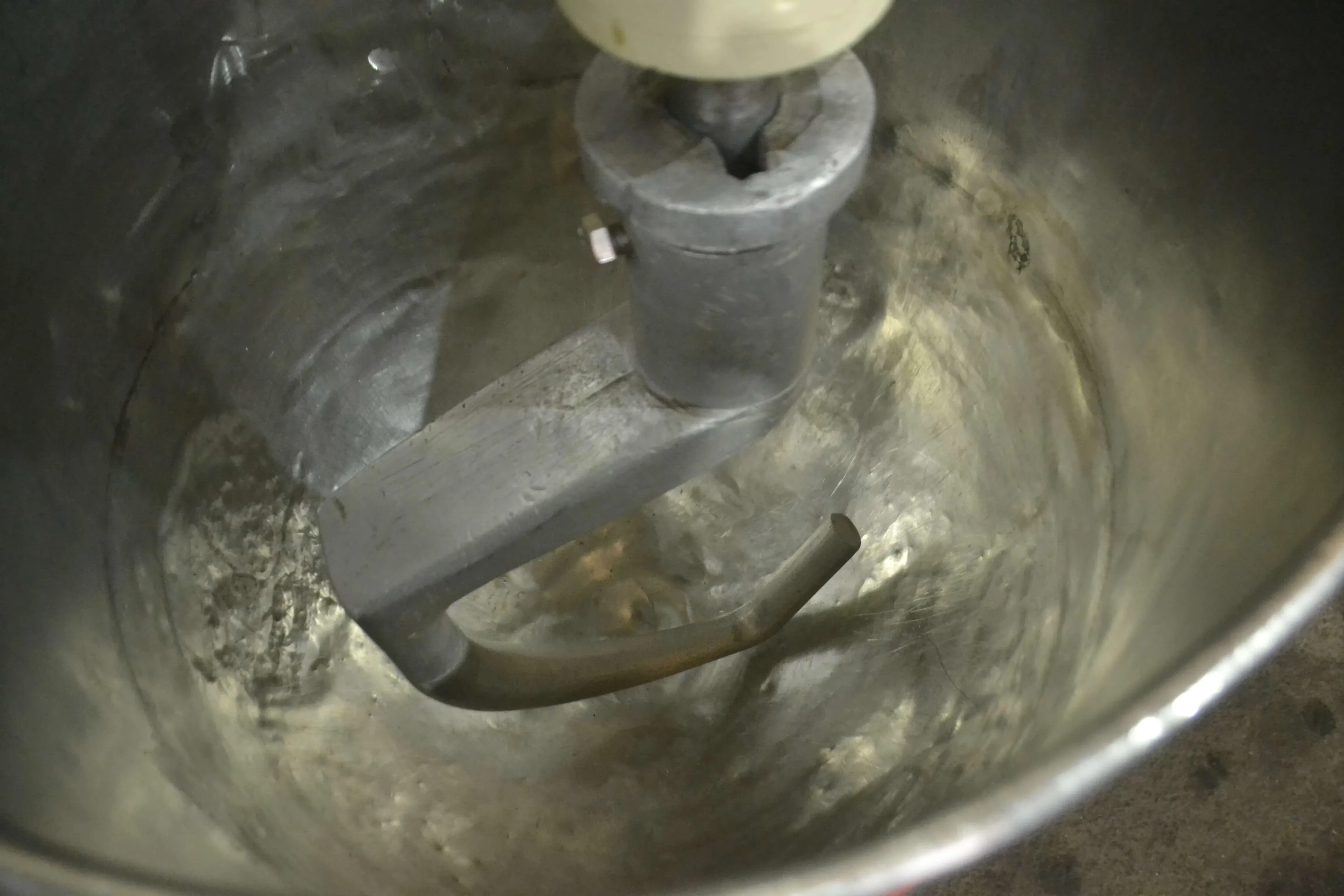 batedeira-capacidade-100-litros-marca-amadio-1753