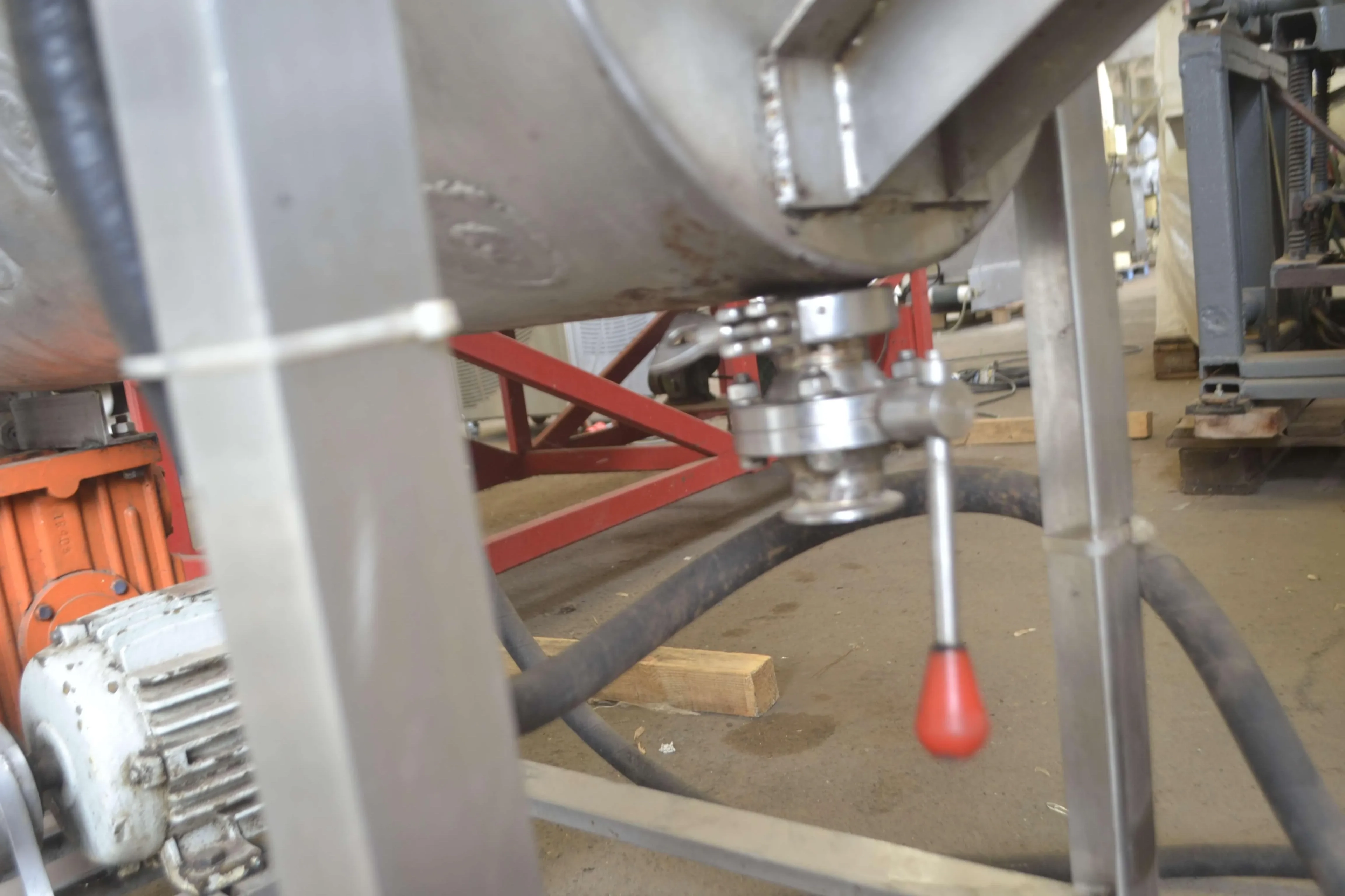 misturador-encamisado-em-aco-inox-capacidade-aproximada-100-litros