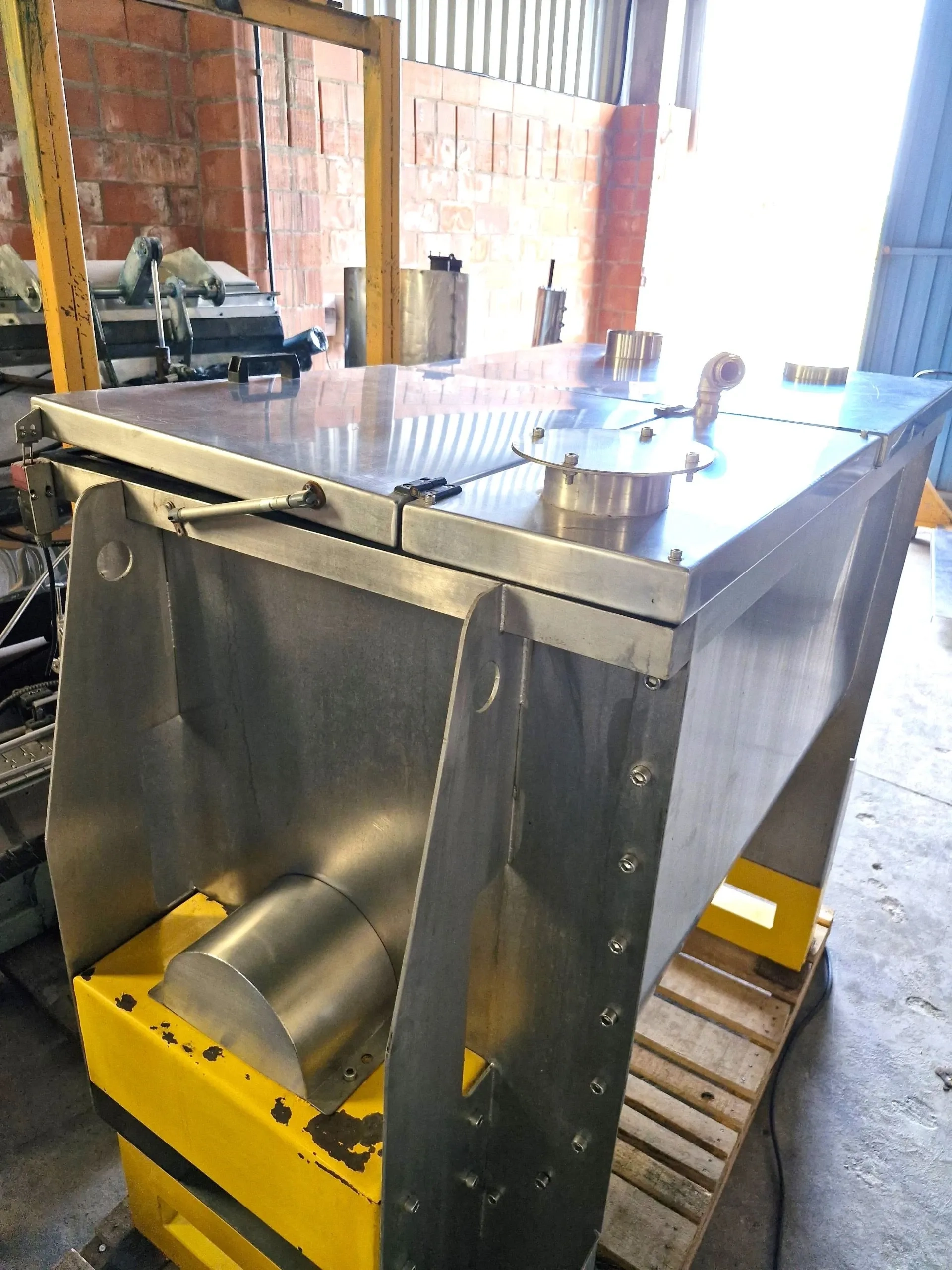 misturador-ribbon-blender-capacidade-1000-litros