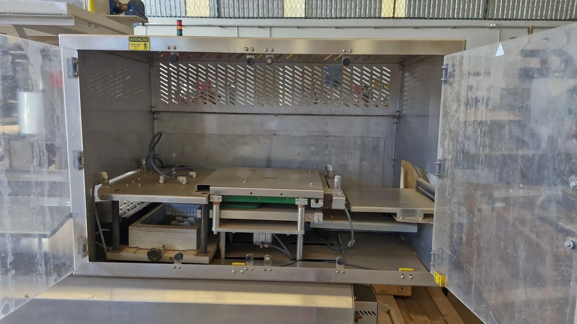 termoformadora-marca-indata