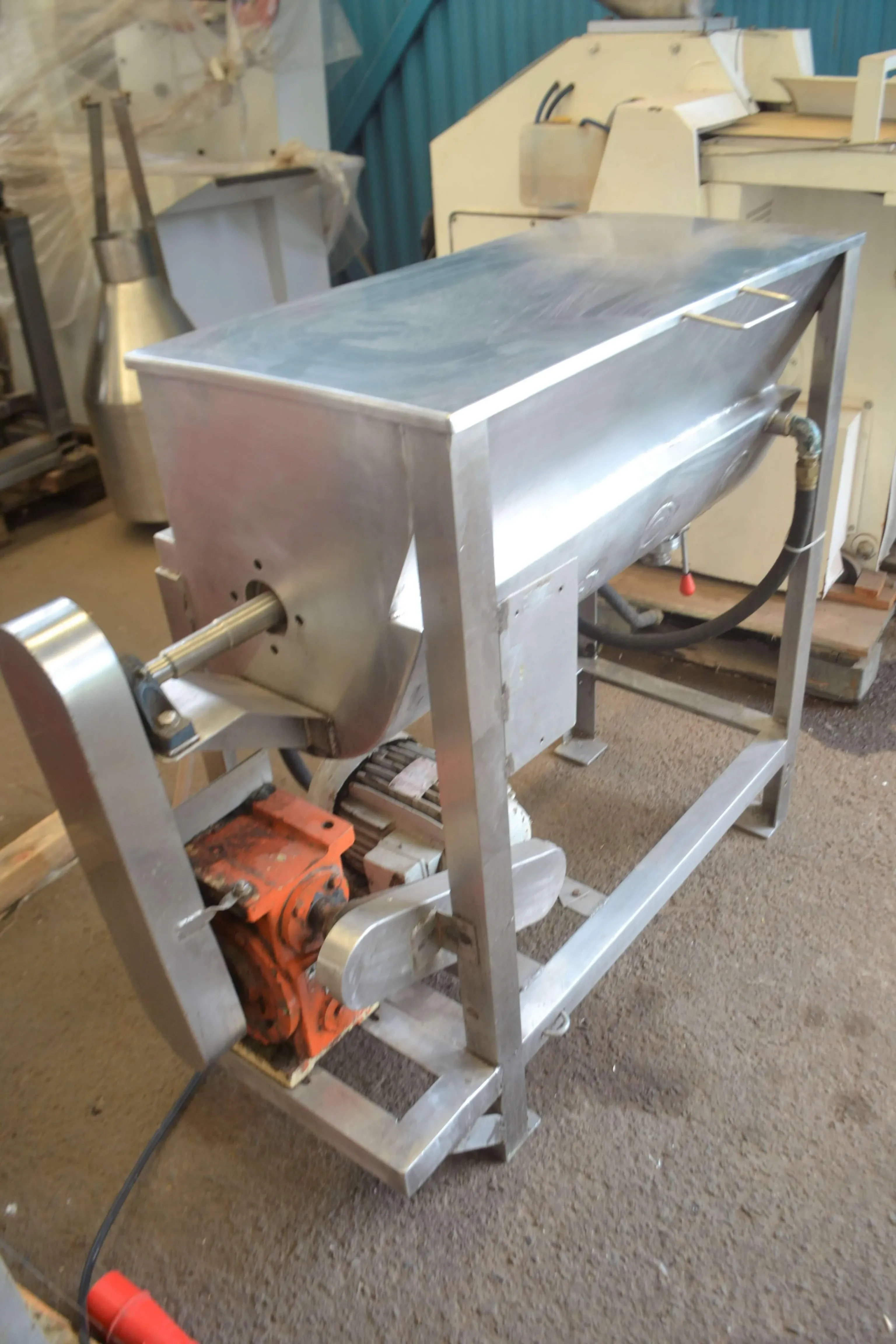 misturador-encamisado-em-aco-inox-capacidade-aproximada-100-litros