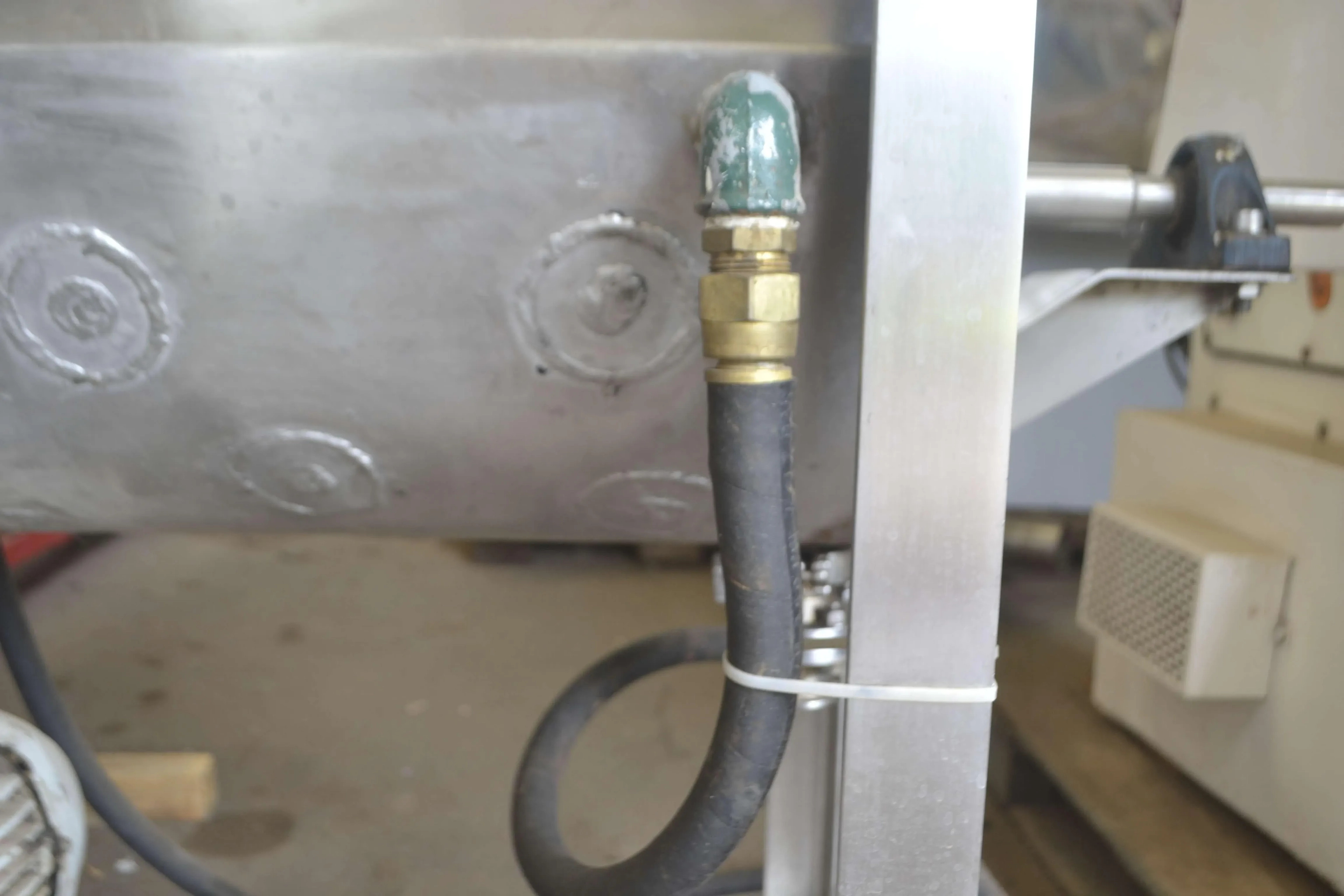 misturador-encamisado-em-aco-inox-capacidade-aproximada-100-litros